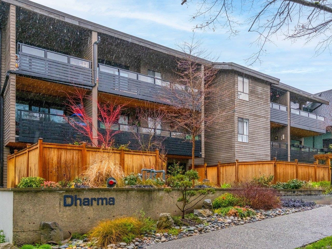 216 1549 KITCHENER STREET, R3160115, BC,