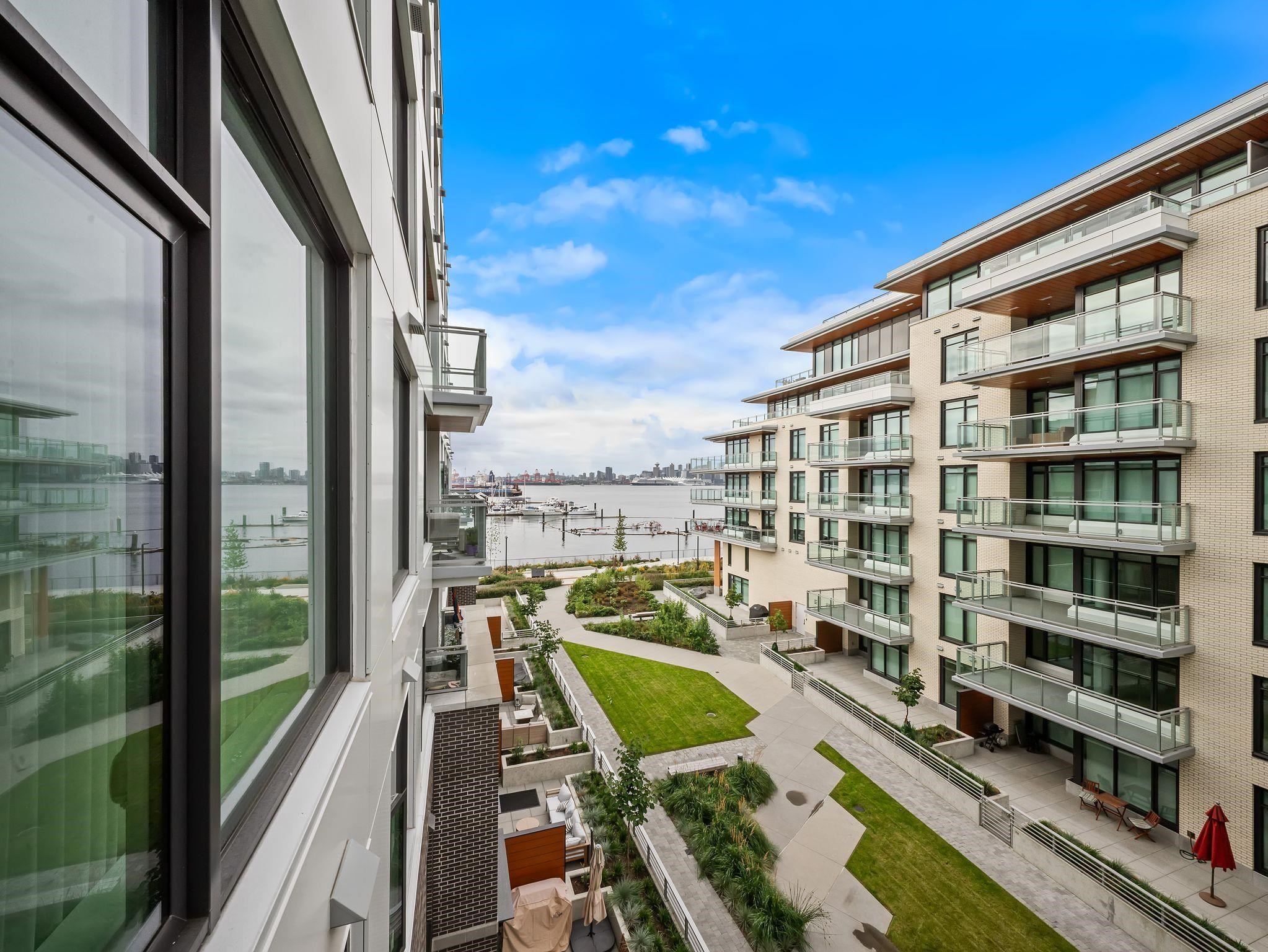 425 755 HARBOURSIDE DRIVE, R3160201, BC,