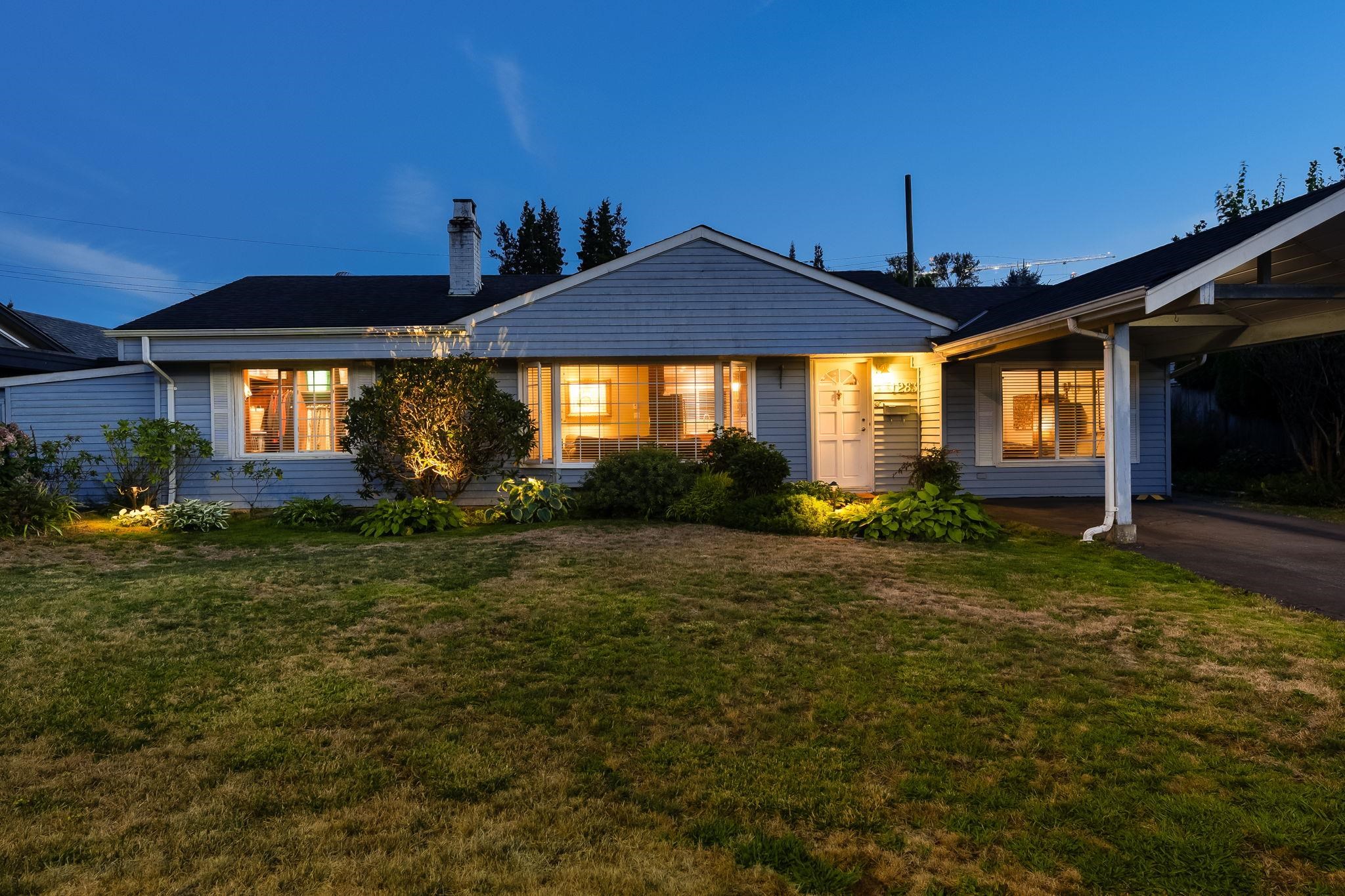 1283 PINEWOOD CRESCENT, North Vancouver BC V7P 1G1, R3160257, BC,
