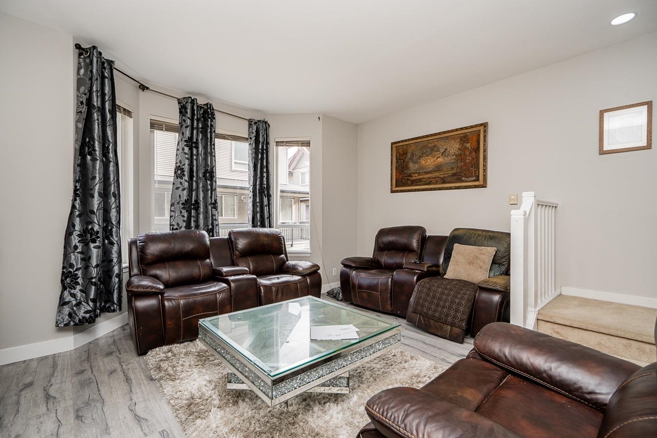11 16772 61 AVENUE, R3160262, BC,