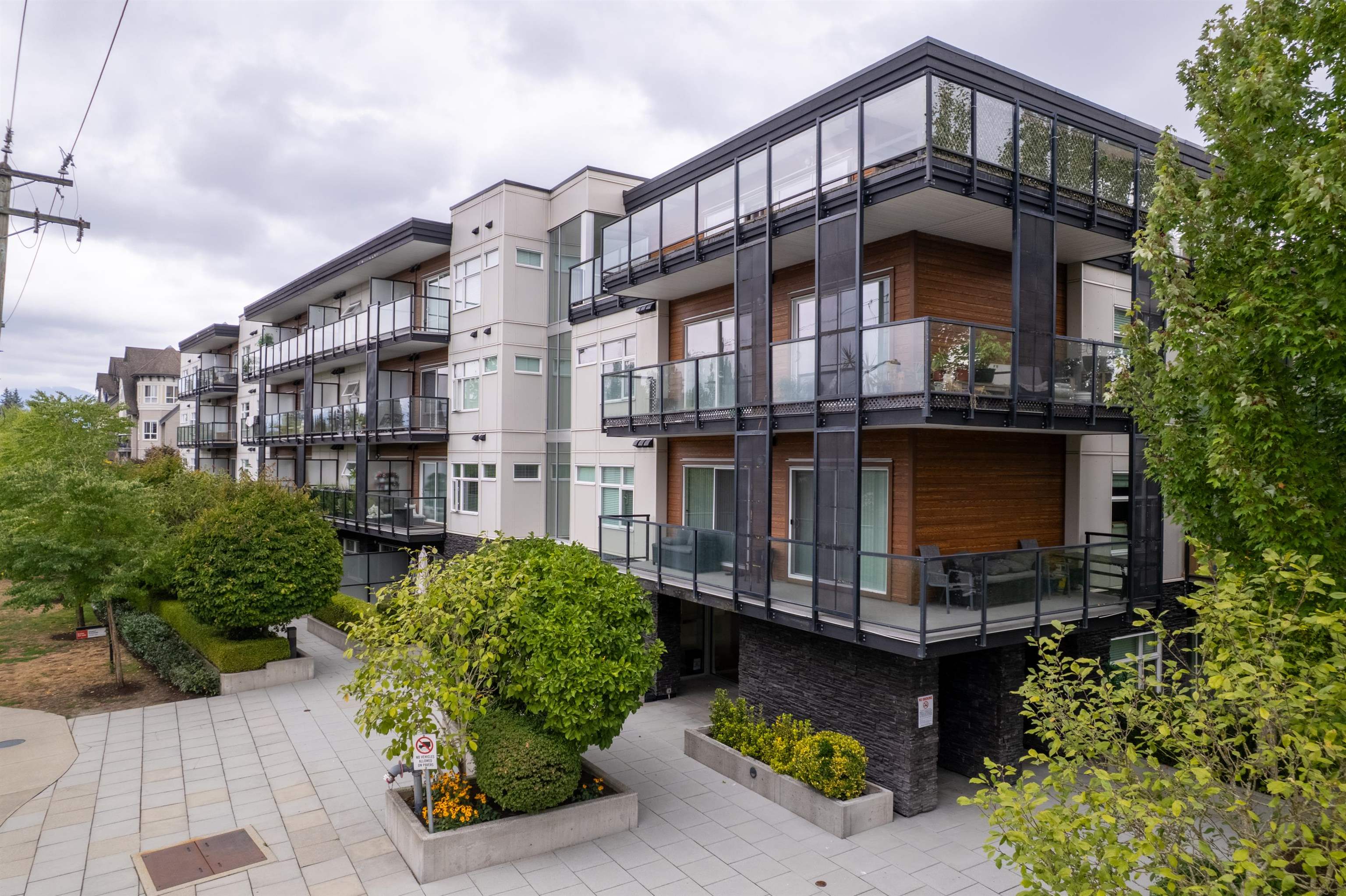 207 12070 227 STREET, R3160285, BC,