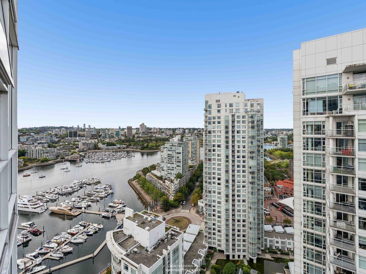 3202 193 AQUARIUS MEWS, R3160302, BC,