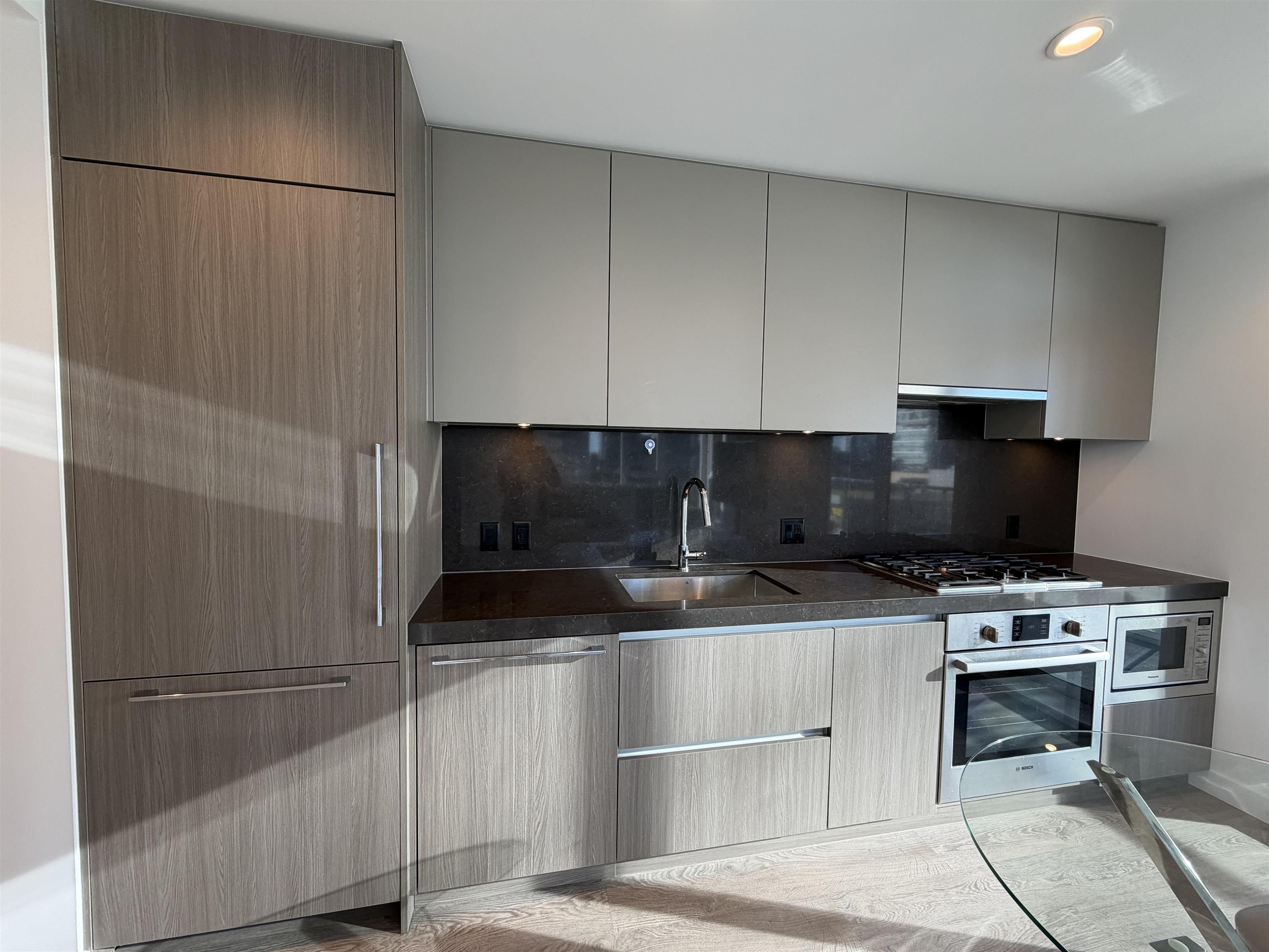 709 6080 MCKAY AVENUE, R3160357, BC,