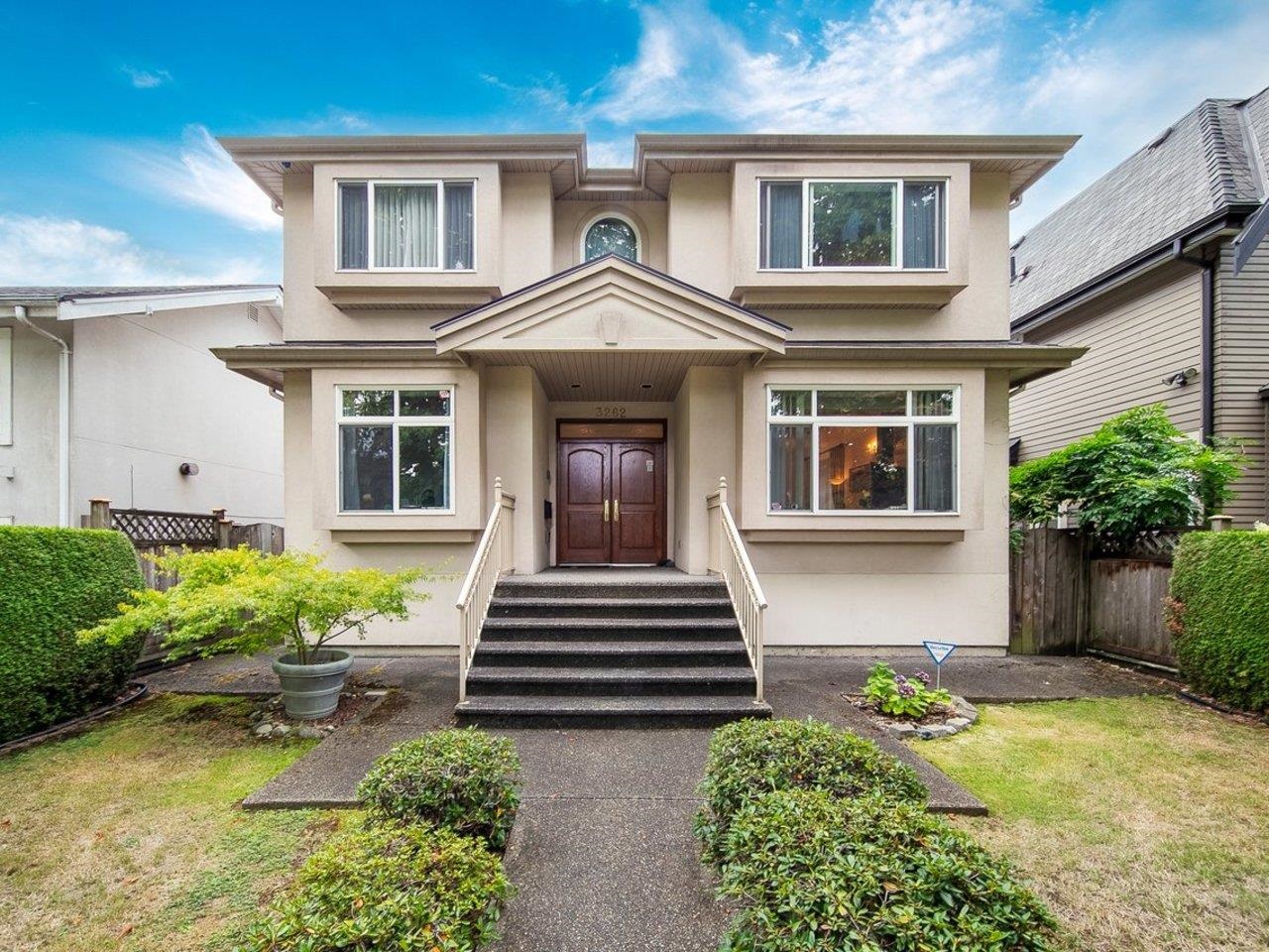 3262 W 12TH AVENUE, Vancouver BC V6K 2R9, R3160449, BC,