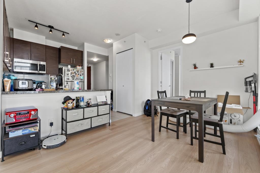 2501 2355 MADISON AVENUE, R3160526, BC,