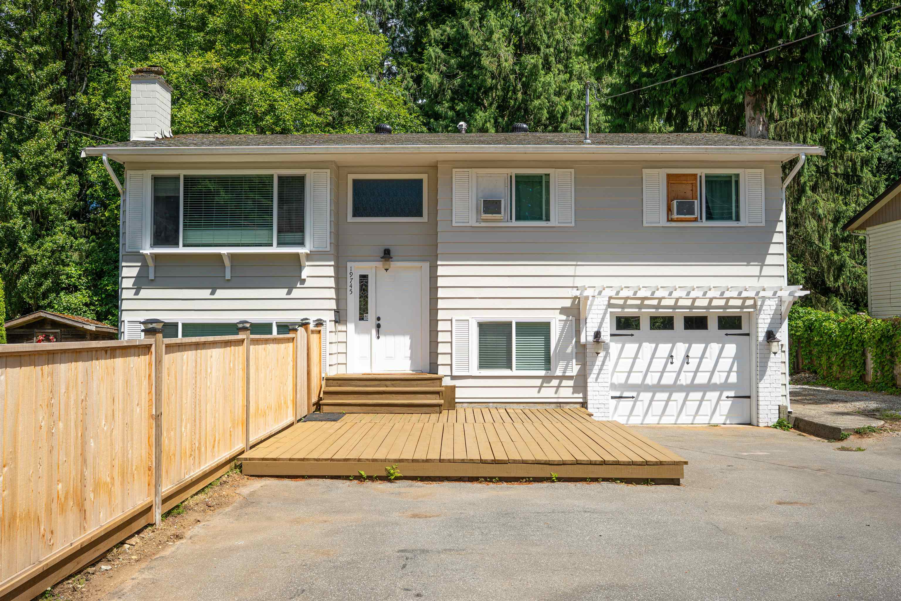 19745 38A AVENUE, Langley BC V3A 4W7, R3160595, BC,