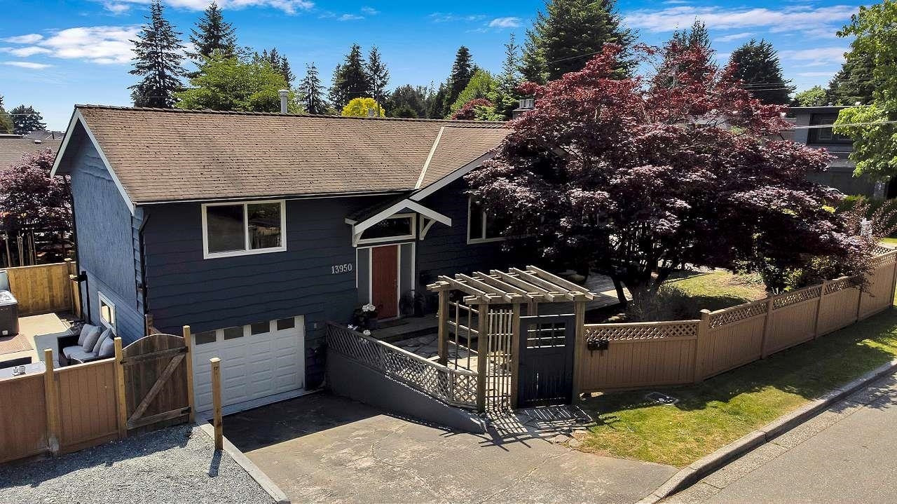 13950 BLACKBURN AVENUE, White Rock BC V4B 2Z5, R3160615, BC,