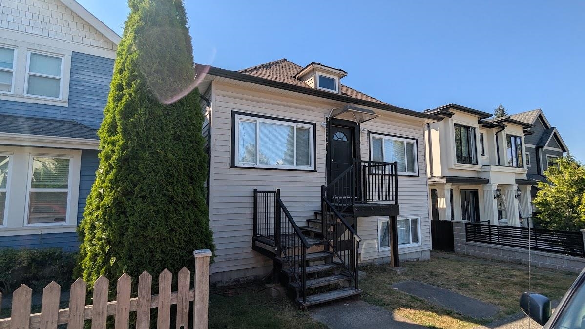 3775 FLEMING STREET, Vancouver BC V5N 3W1, R3160628, BC,