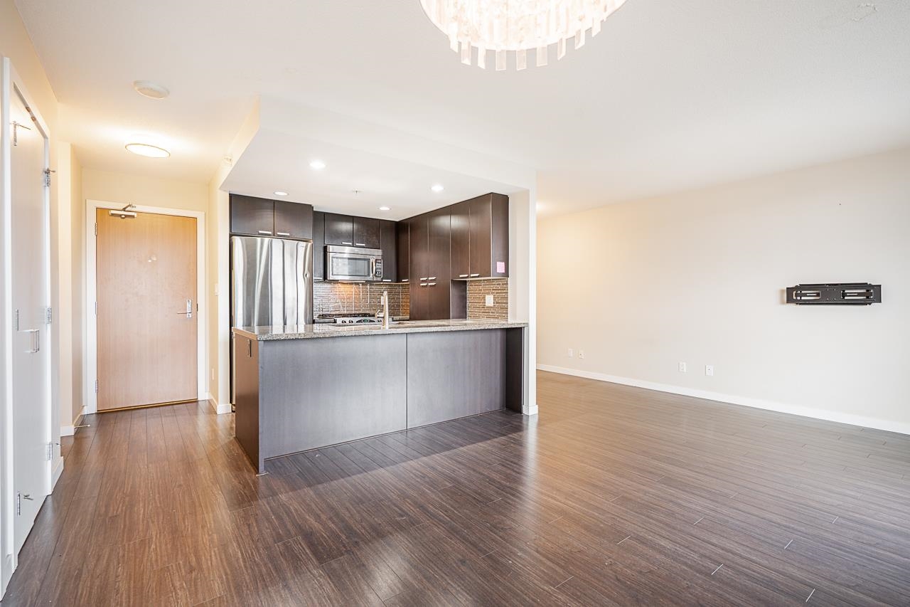 1705 2232 DOUGLAS ROAD, R3160672, BC,
