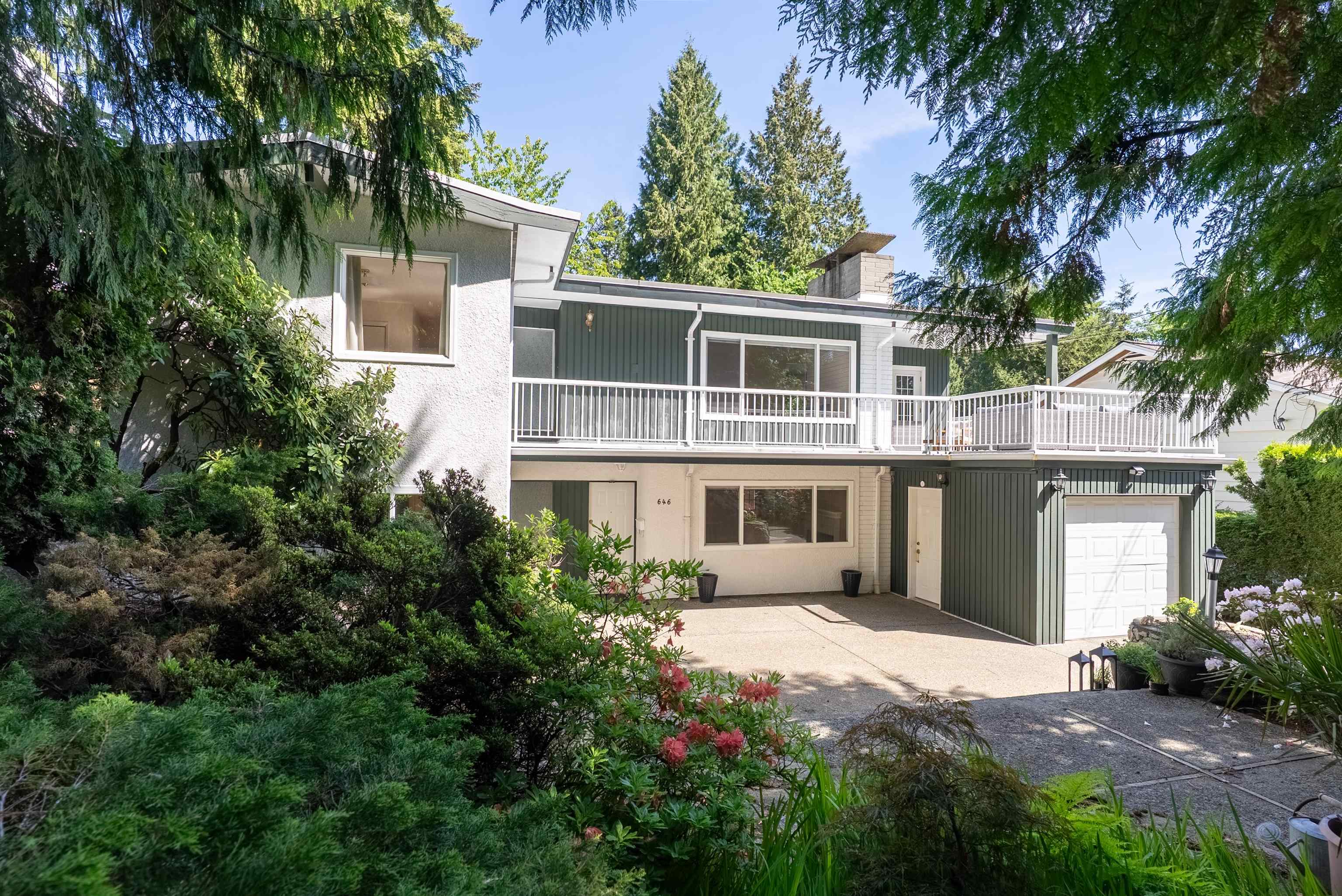 646 E WINDSOR ROAD, North Vancouver BC V7N 1K7, R3160692, BC,