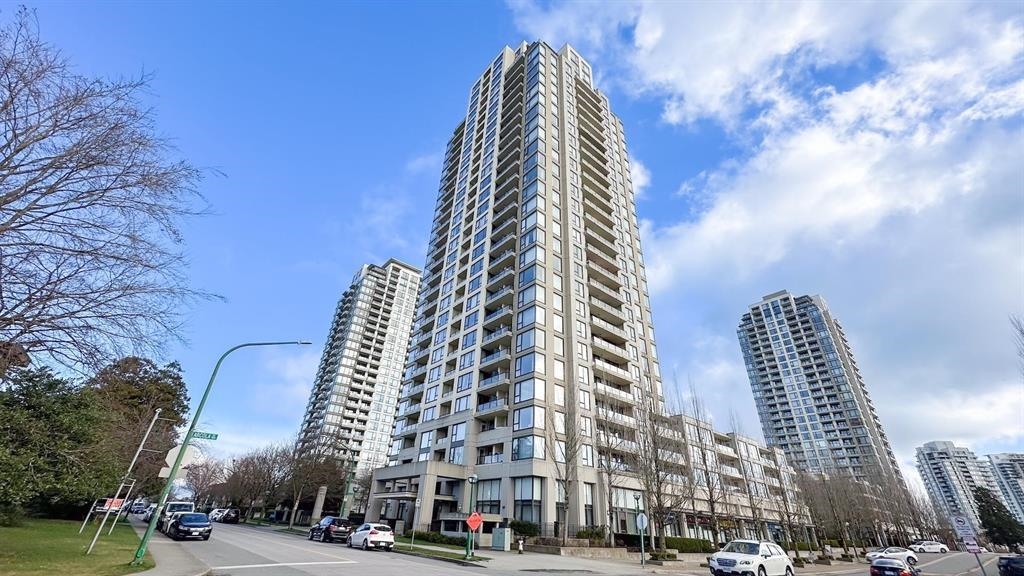24xx 7088 SALISBURY AVENUE, R3160732, BC,