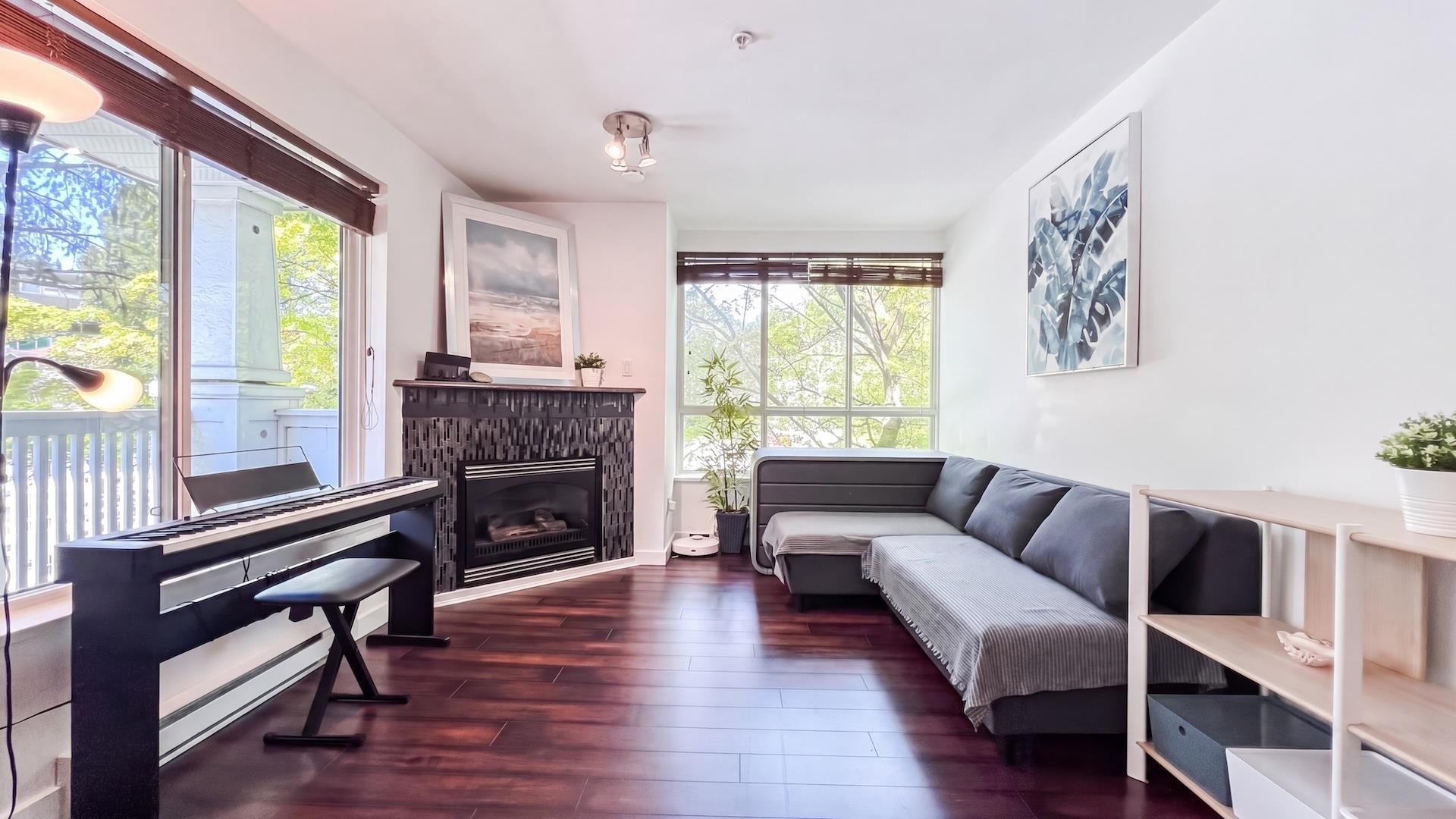 306 1111 LYNN VALLEY ROAD, R3160790, BC,