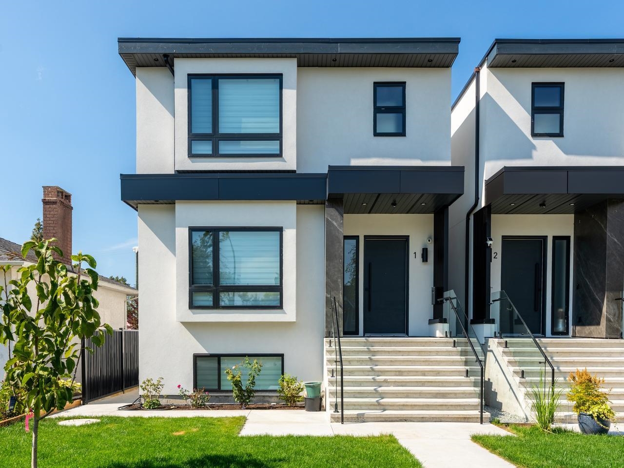 1 8633 12TH AVENUE, R3160845, BC,