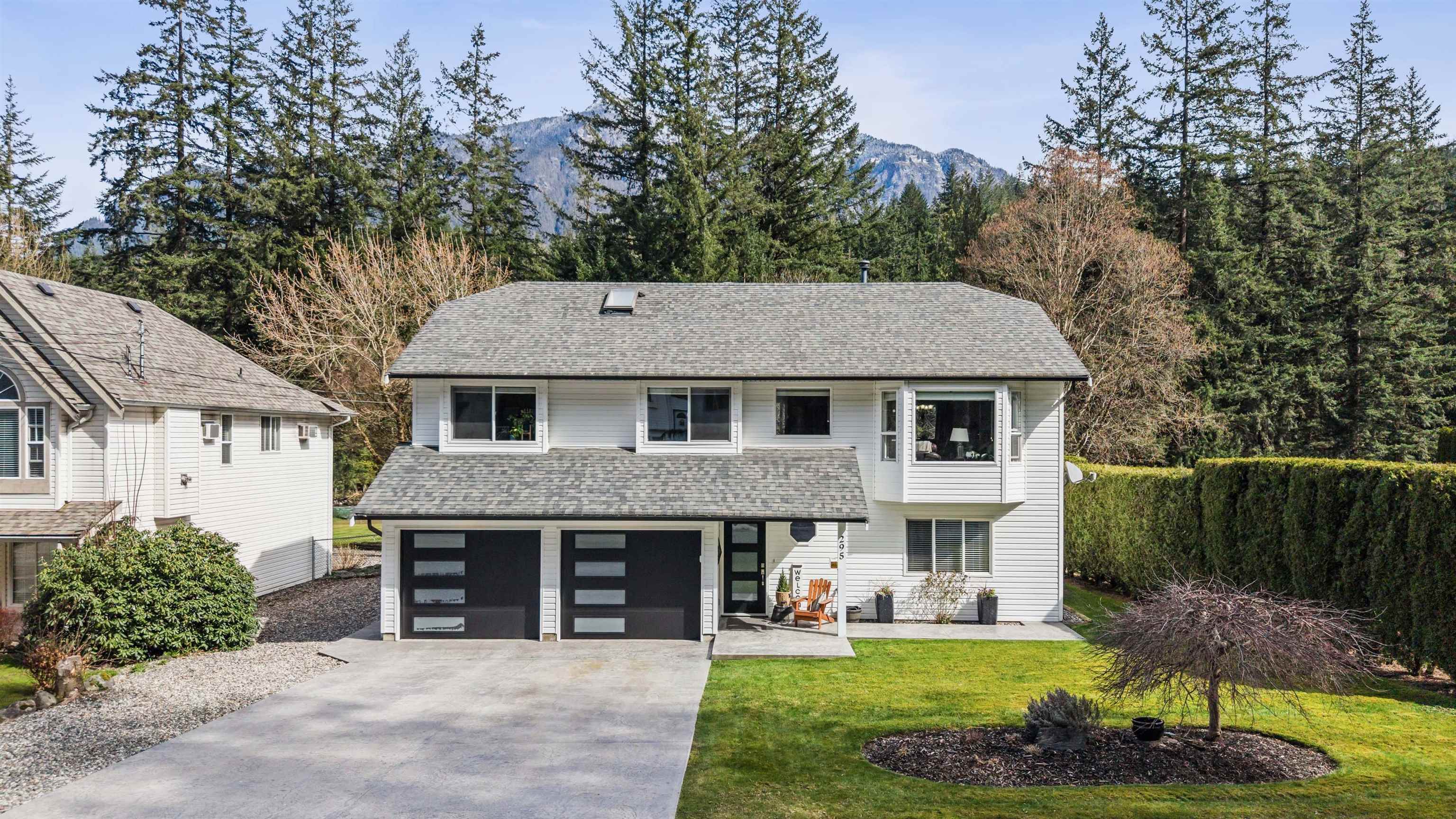 295 FORREST CRESCENT, Hope BC V0X 1L4, R3160953, BC,