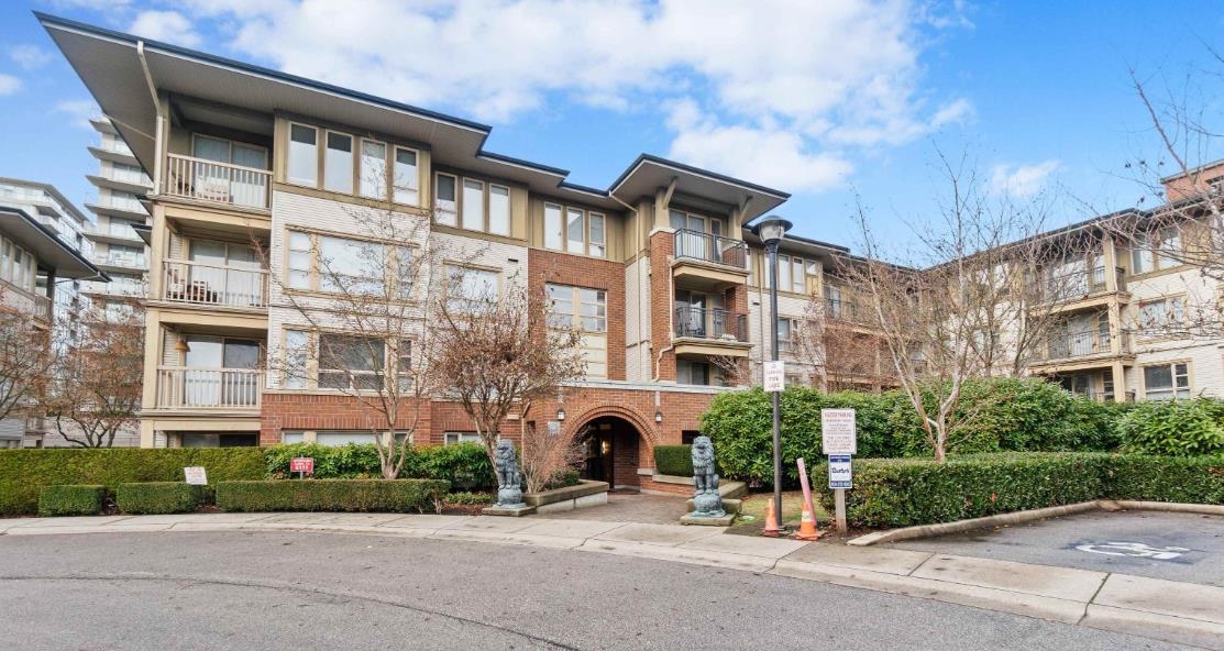 5310 5111 GARDEN CITY ROAD, R3161095, BC,