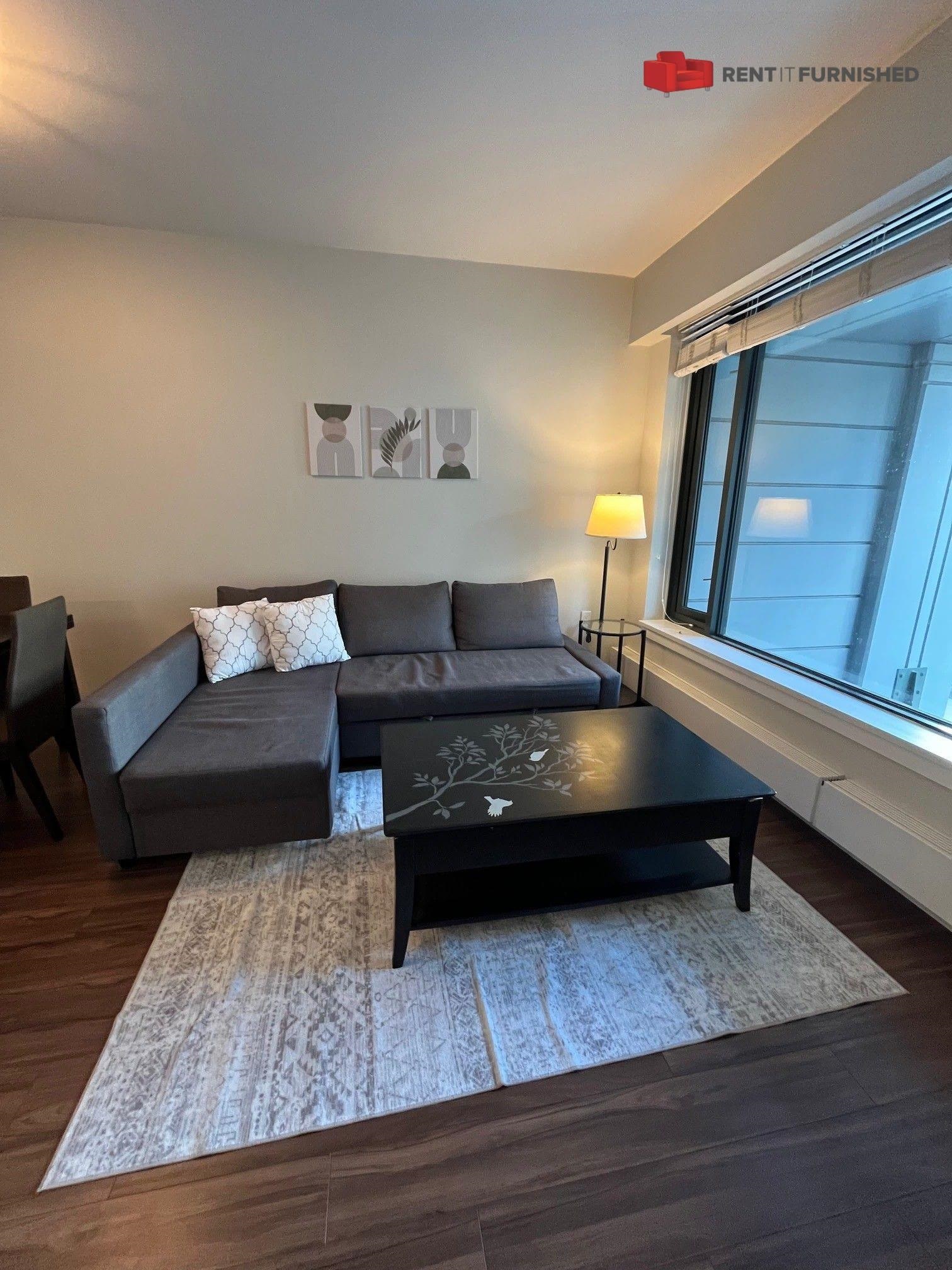211 215 1ST STREET, R3161316, BC,