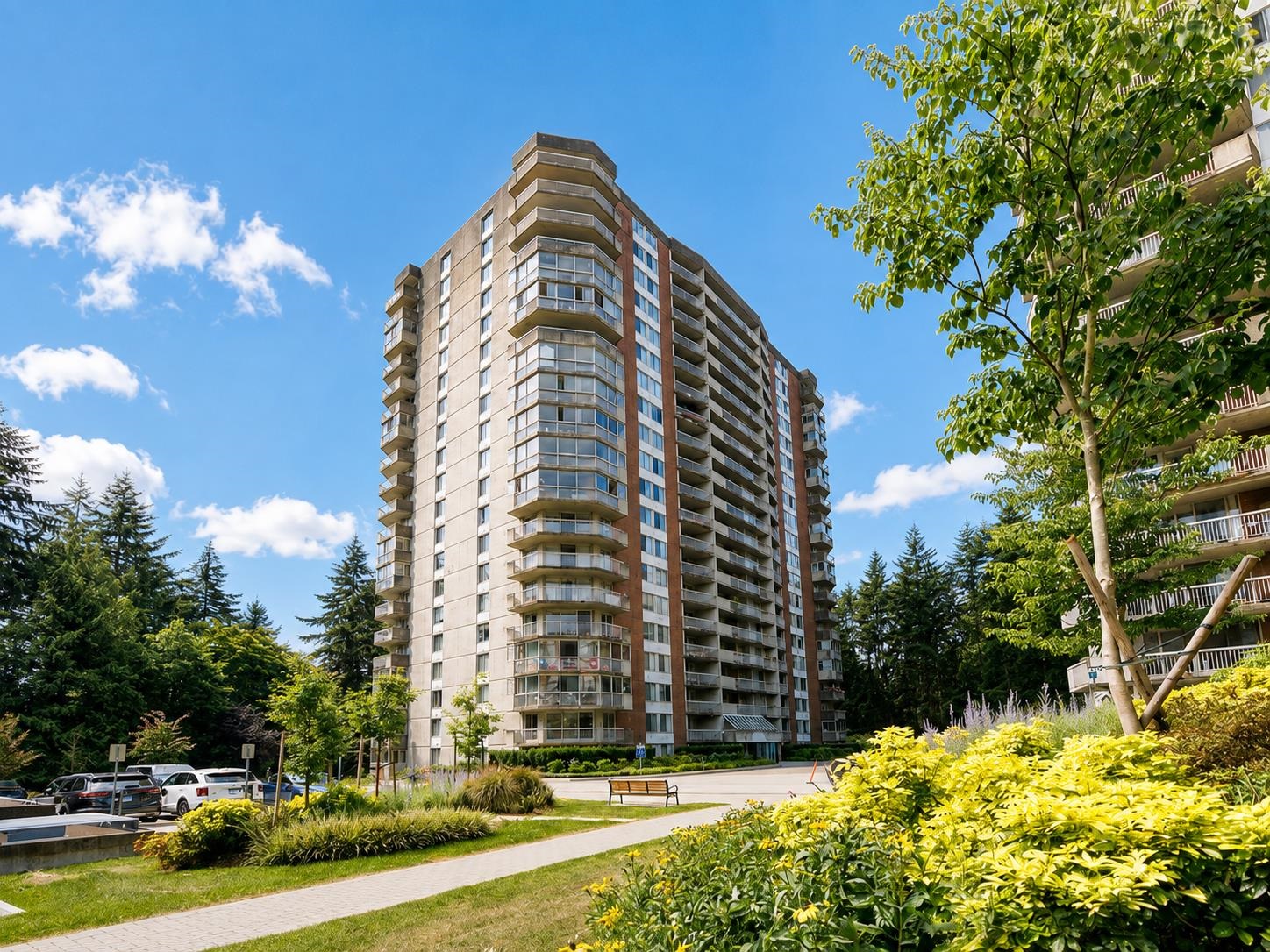 409 2024 FULLERTON AVENUE, R3161455, BC,