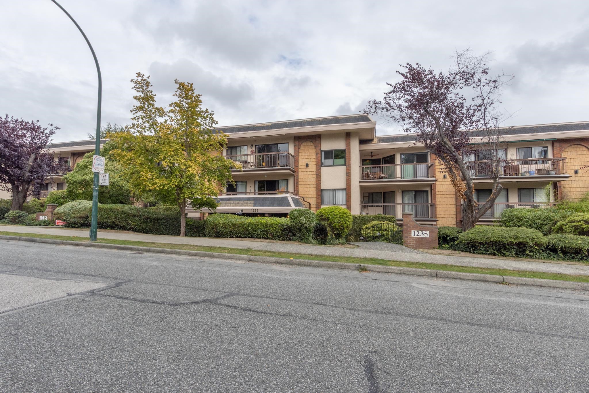 202 1235 15TH AVENUE, R3161495, BC,