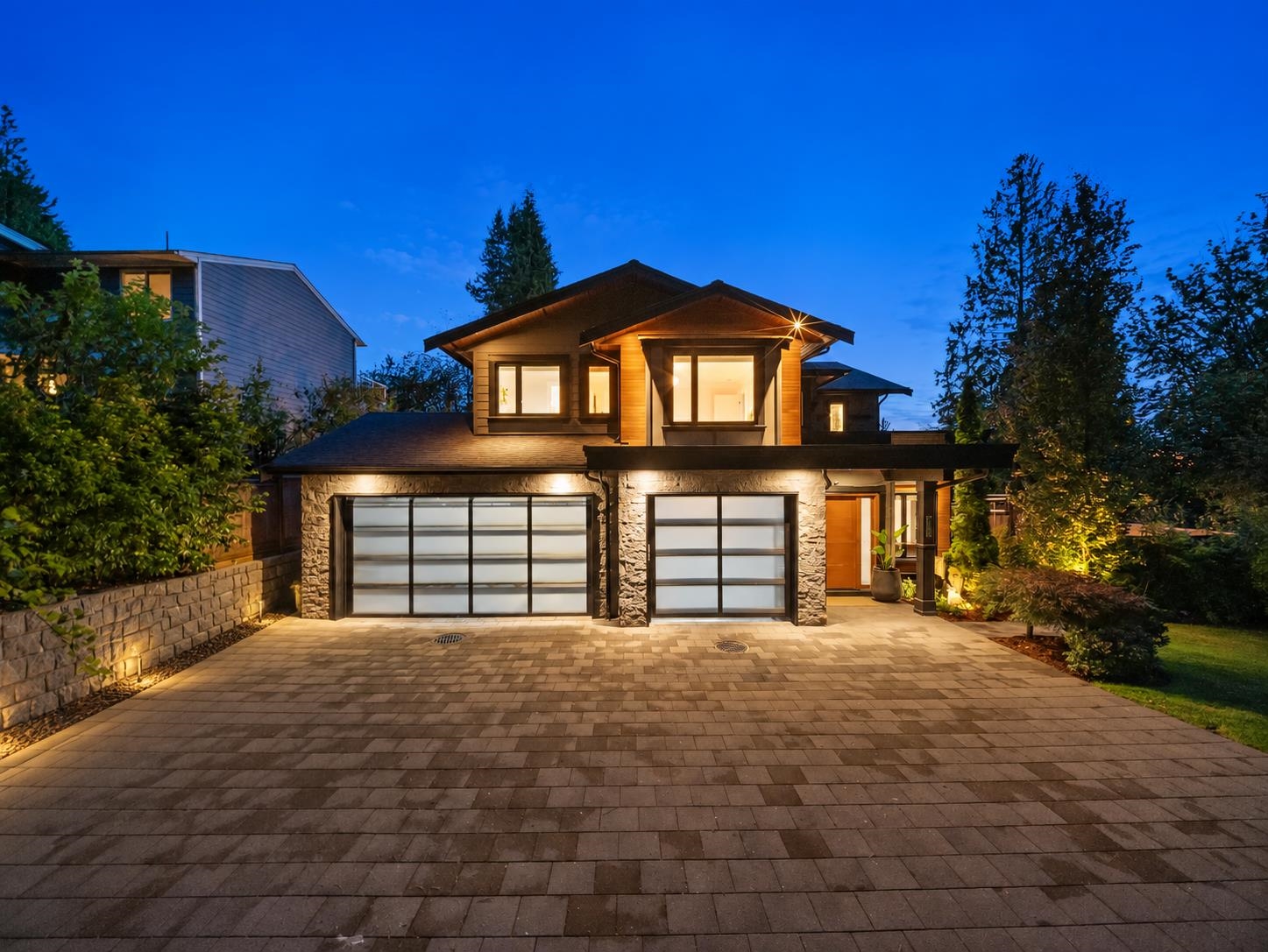 433 E QUEENS ROAD, North Vancouver BC V7N 4E7, R3161558, BC,