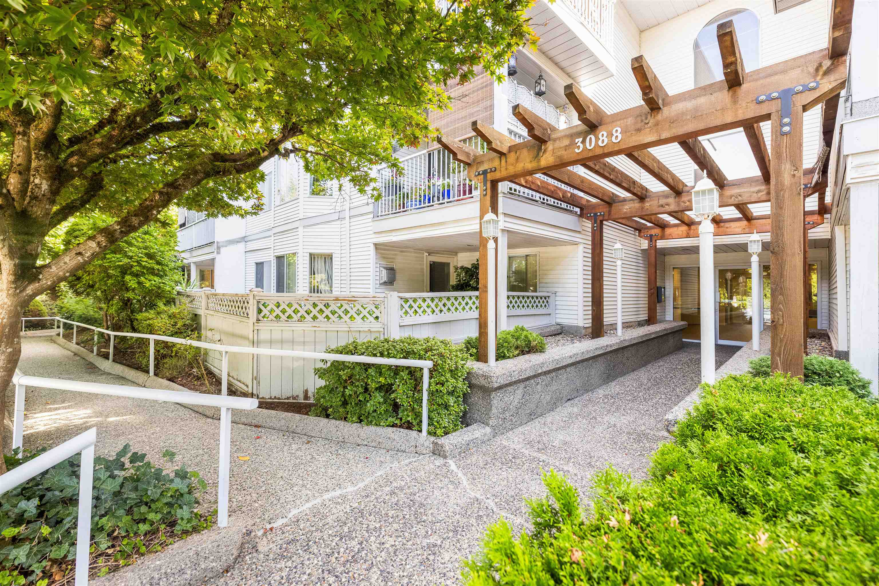 105 3088 FLINT STREET, R3161567, BC,