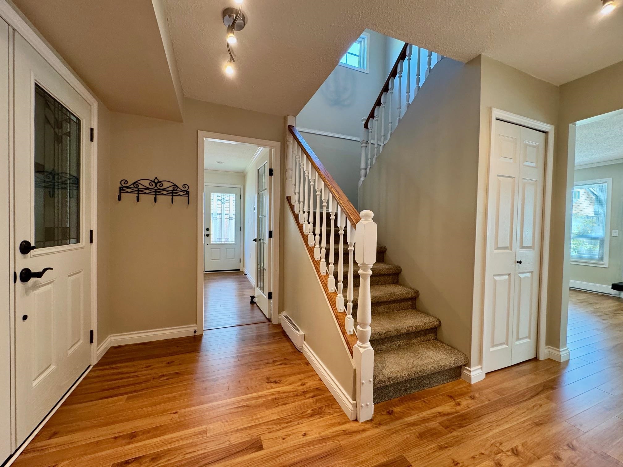 1032 CORNWALL DRIVE, Port Coquitlam BC V3B 5X1, R3161659, BC,