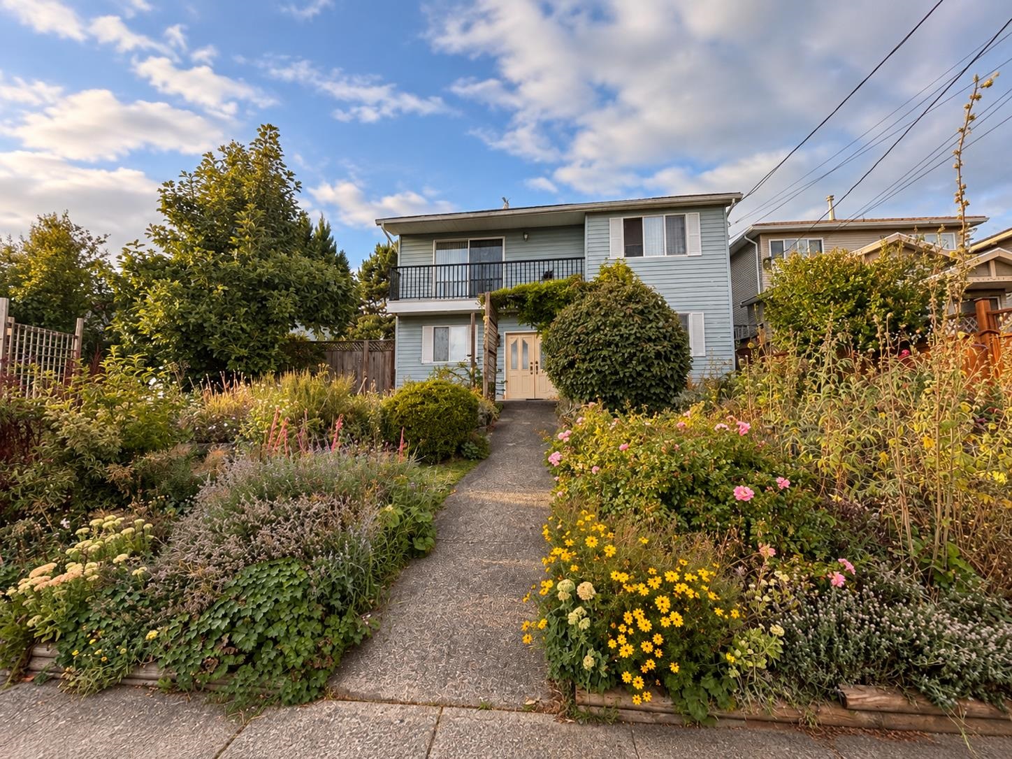 MLS® listing #R3161661 for sale located at 6551 HALIFAX STREET, Burnaby BC V5B 2P9