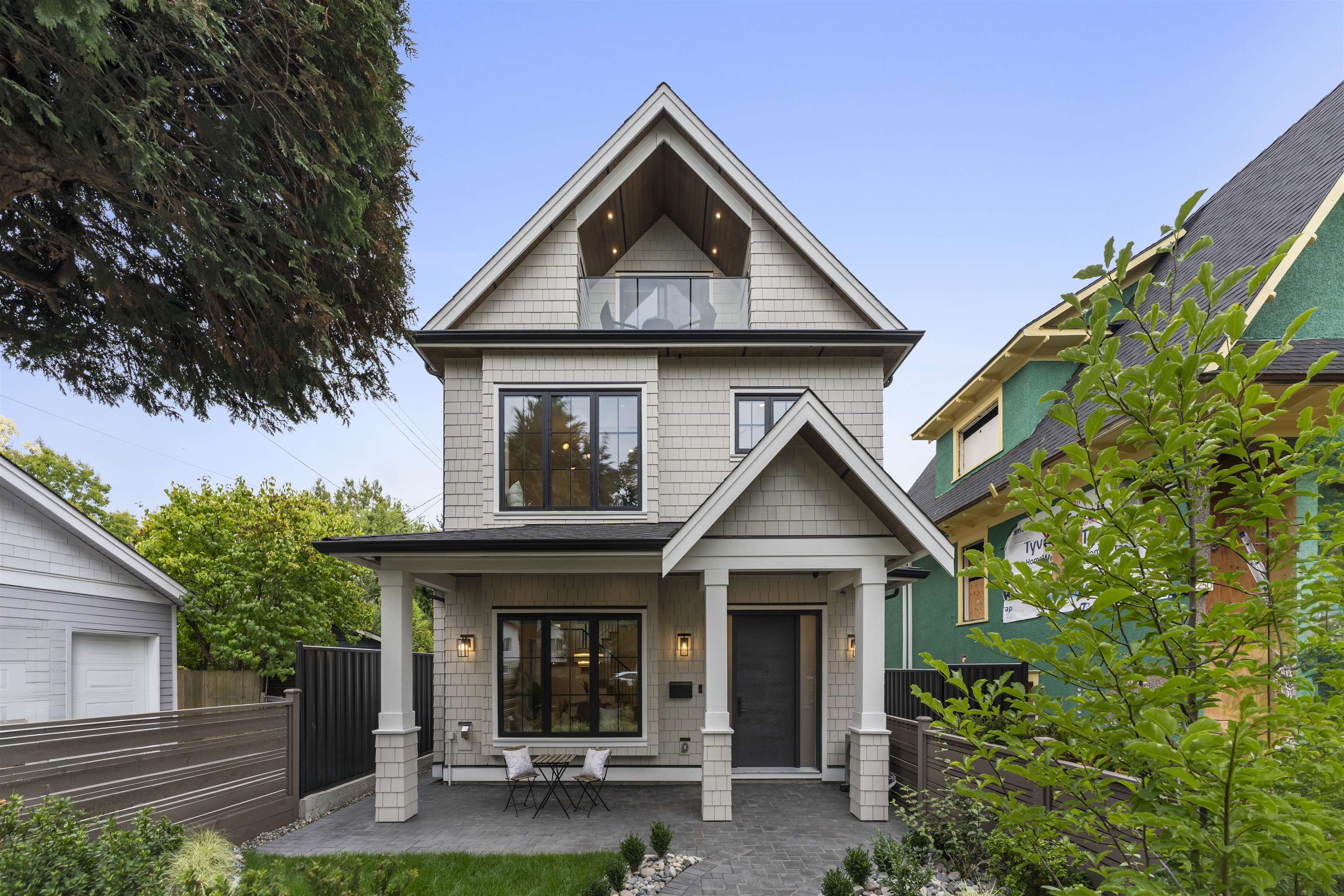 1 2256 PENDER STREET, R3161673, BC,