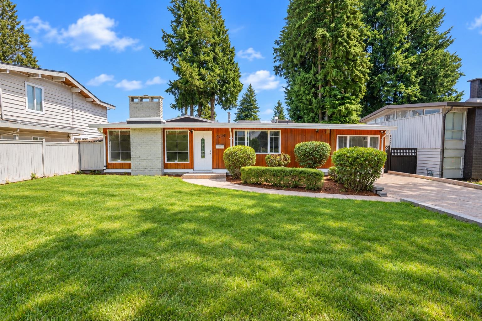 9714 131 STREET, Surrey BC V3T 3P3, R3161811, BC,