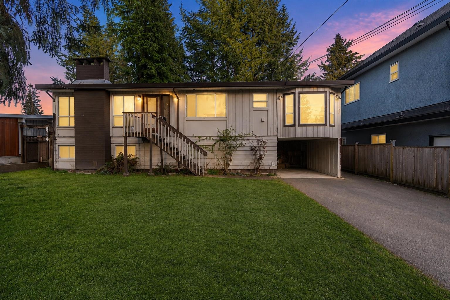 9704 131 STREET, Surrey BC V3T 3P3, R3161816, BC,