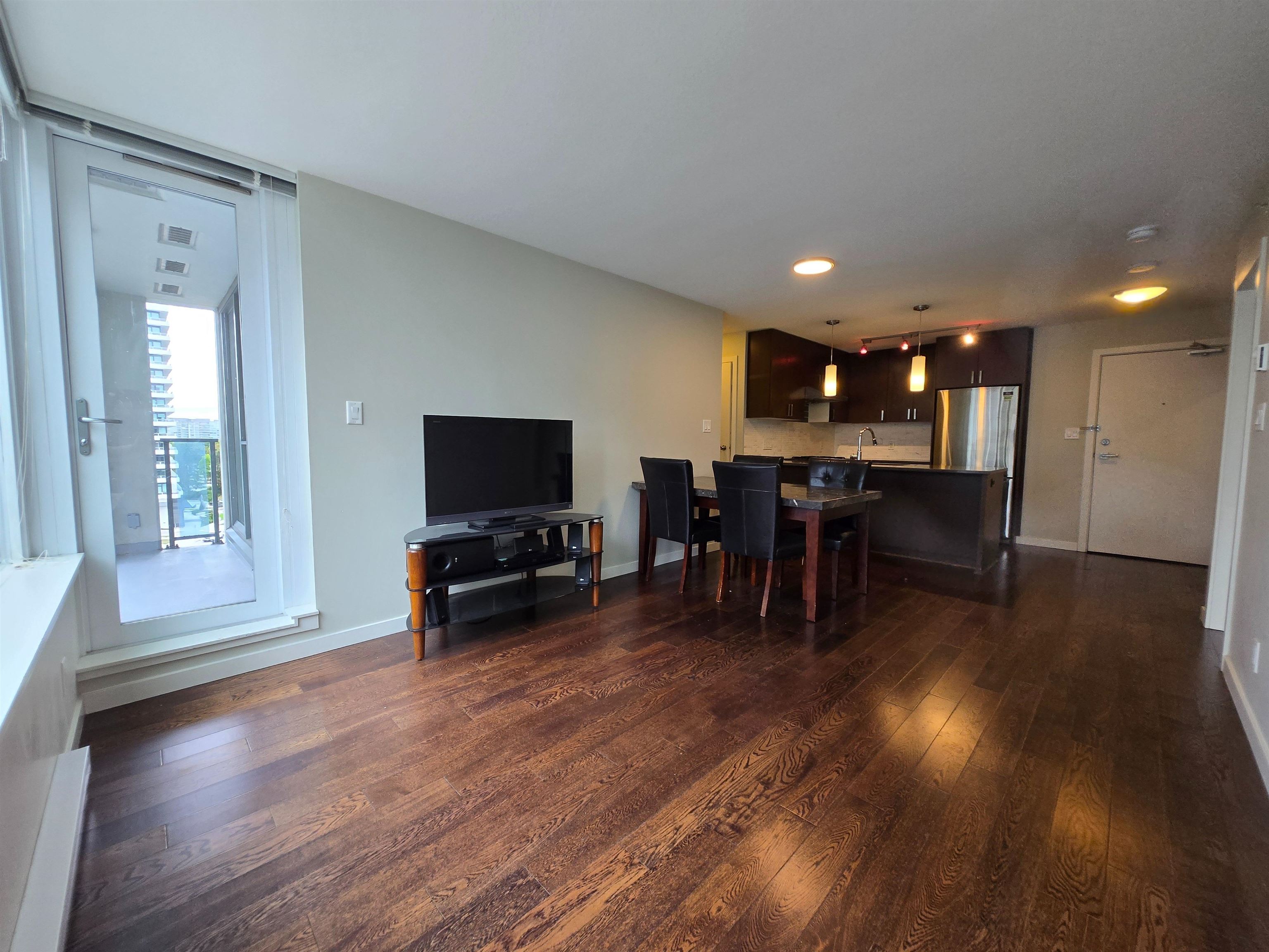 8XX 7117 ELMBRIDGE WAY, Richmond BC V6X 0J2, R3161916, BC,