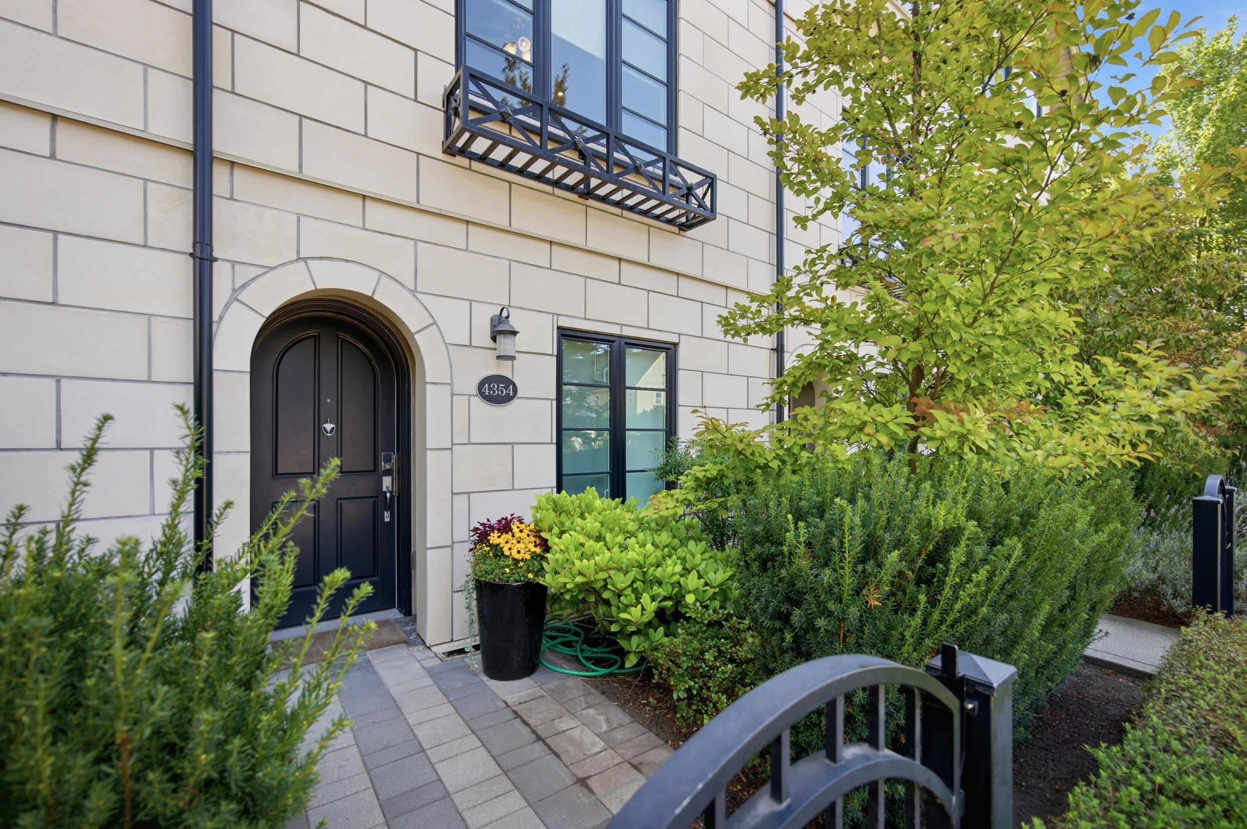 4354 KNIGHT STREET, Vancouver BC V5N 3M5, R3161957, BC,