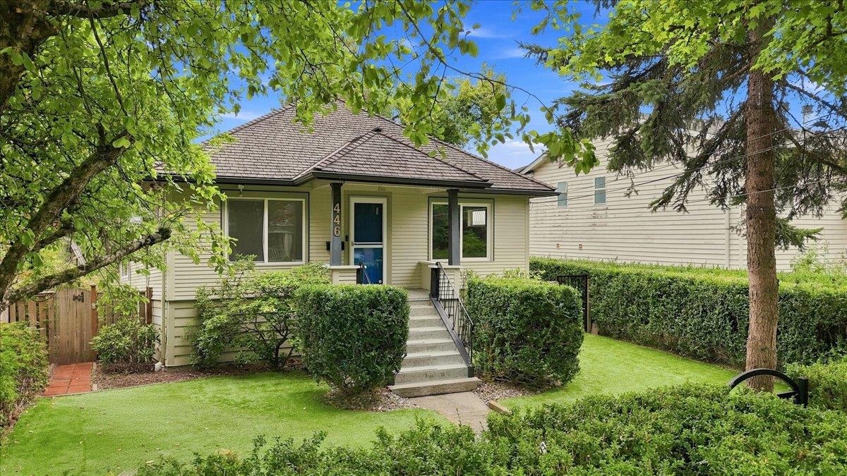 446 KELLY STREET, New Westminster BC V3L 3T9, R3161998, BC,