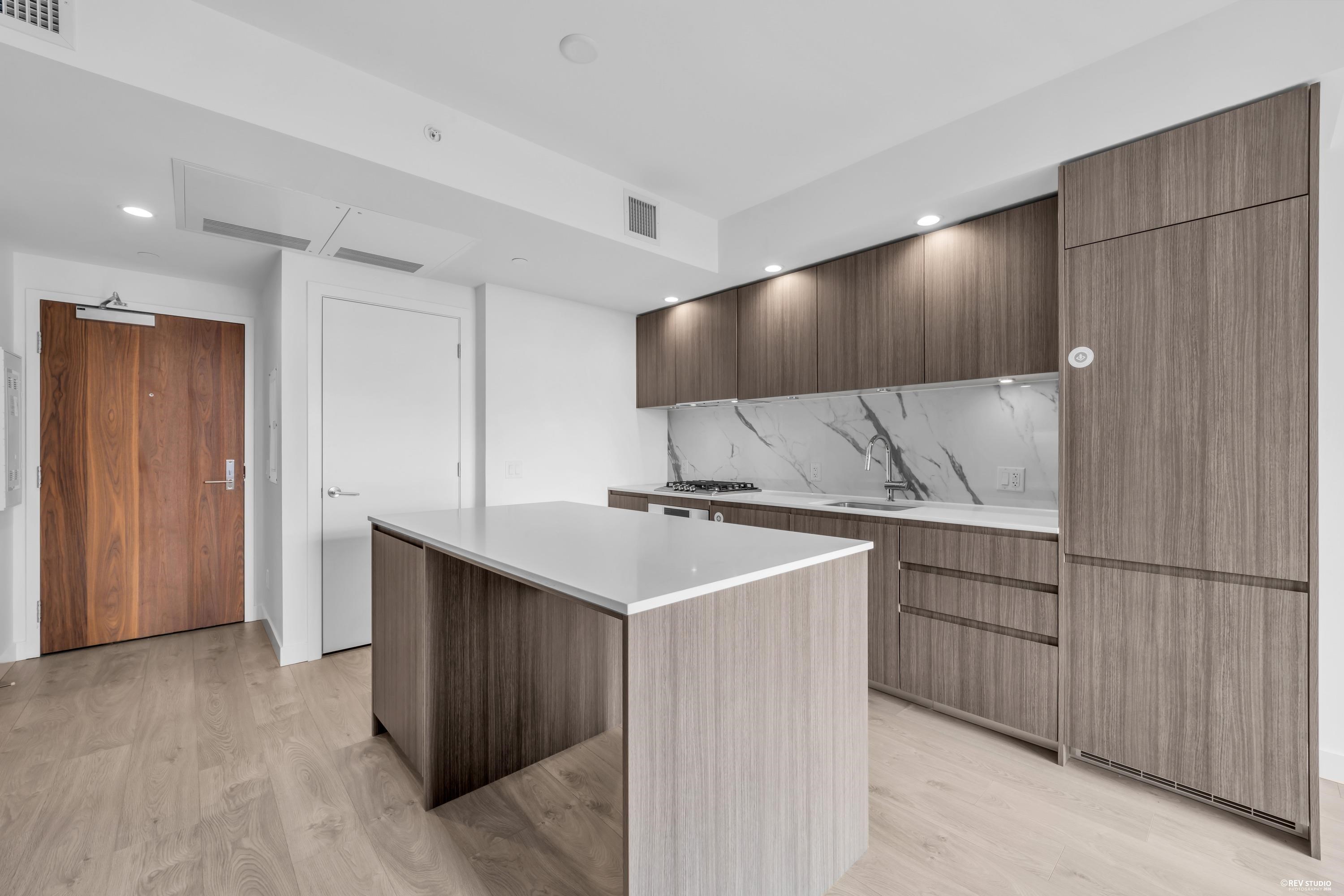 1803 6463 SILVER AVENUE, R3162129, BC,