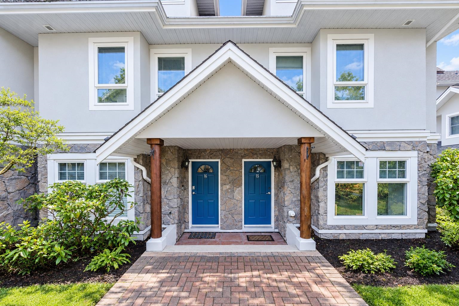 16 15432 16A AVENUE, R3162136, BC,