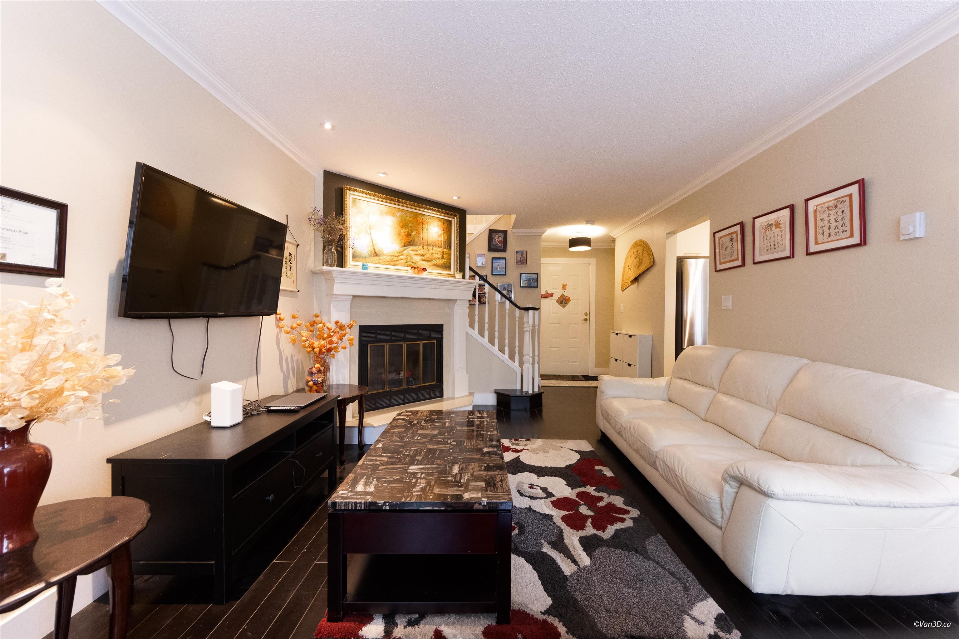 110 777 EIGHTH STREET, R3162178, BC,