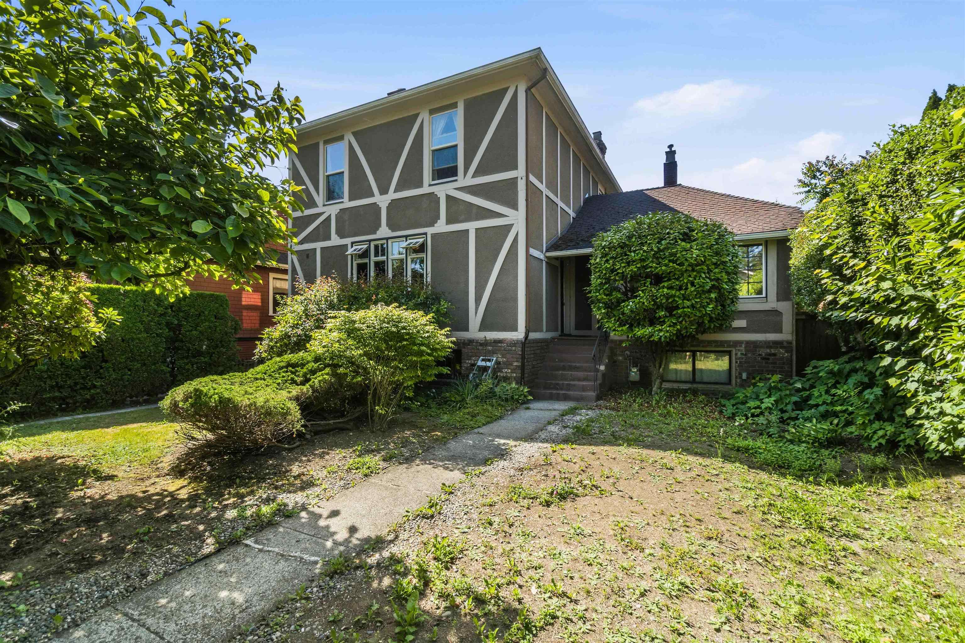205 FOURTH AVENUE, New Westminster BC V3L 1N5, R3162257, BC,