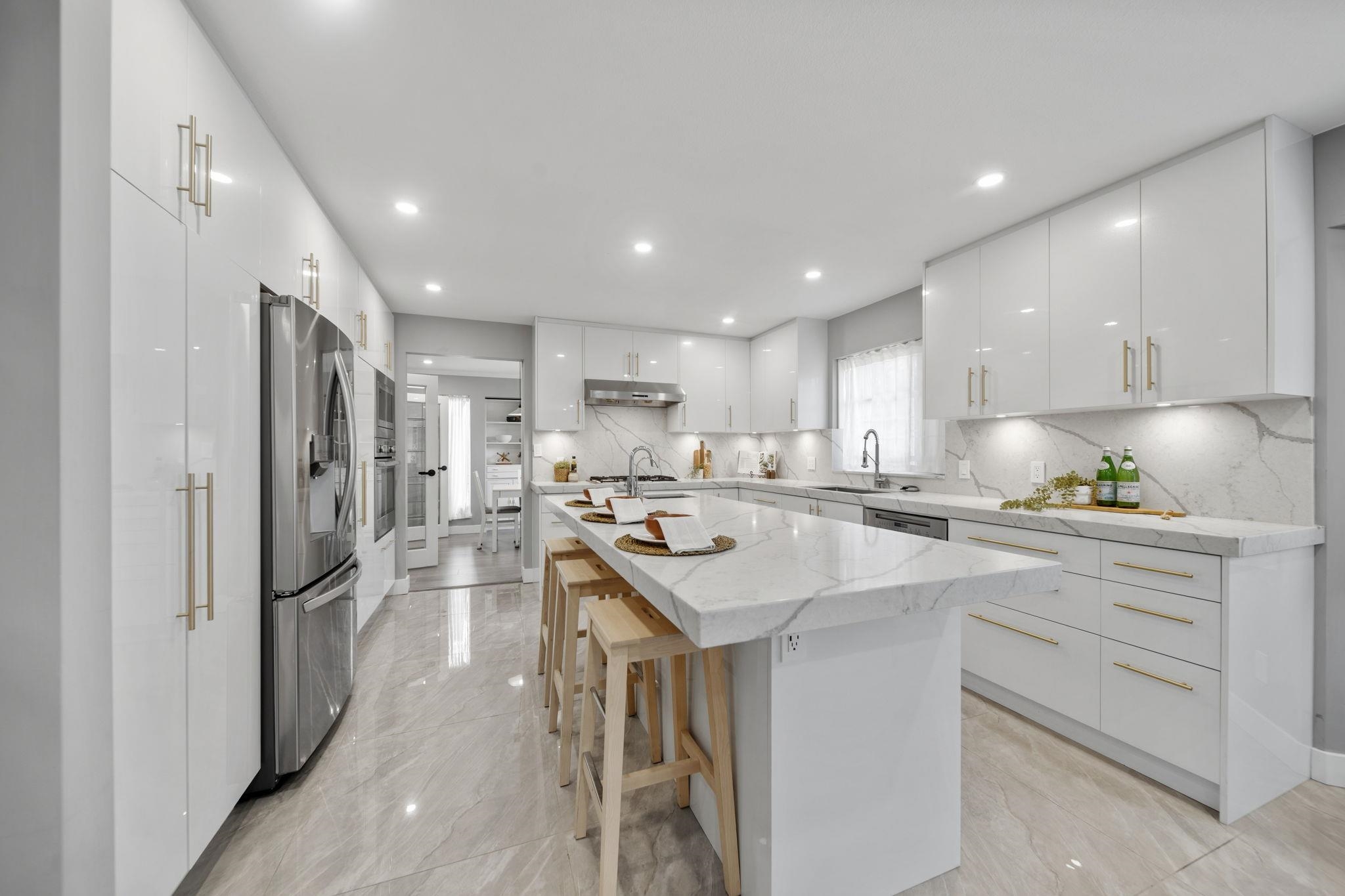 2480 GALE AVENUE, Coquitlam BC V3K 6B6, R3162258, BC,