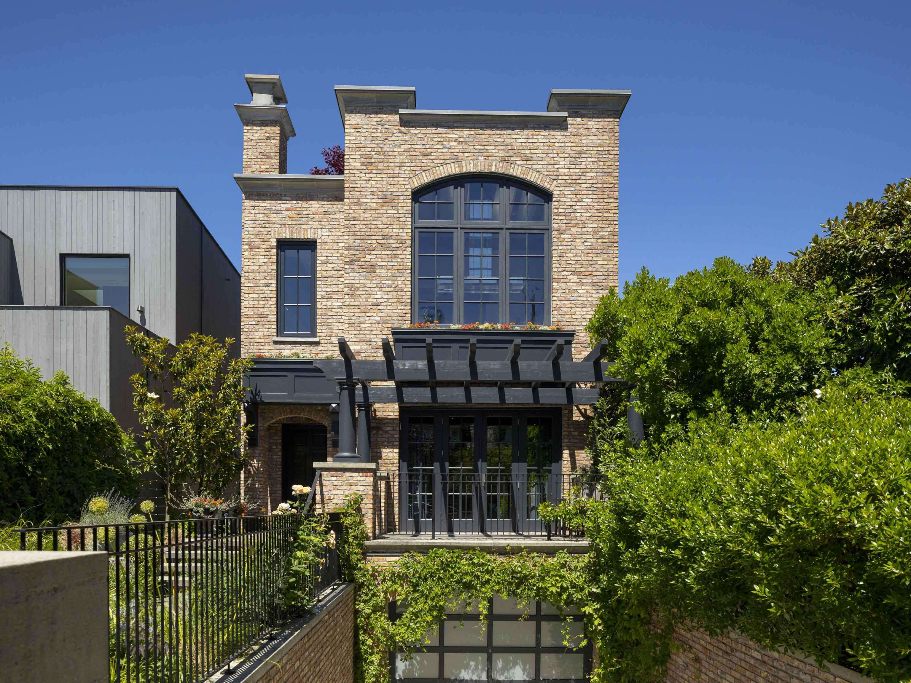 3305 POINT GREY ROAD, Vancouver BC V6R 1A4, R3162268, BC,