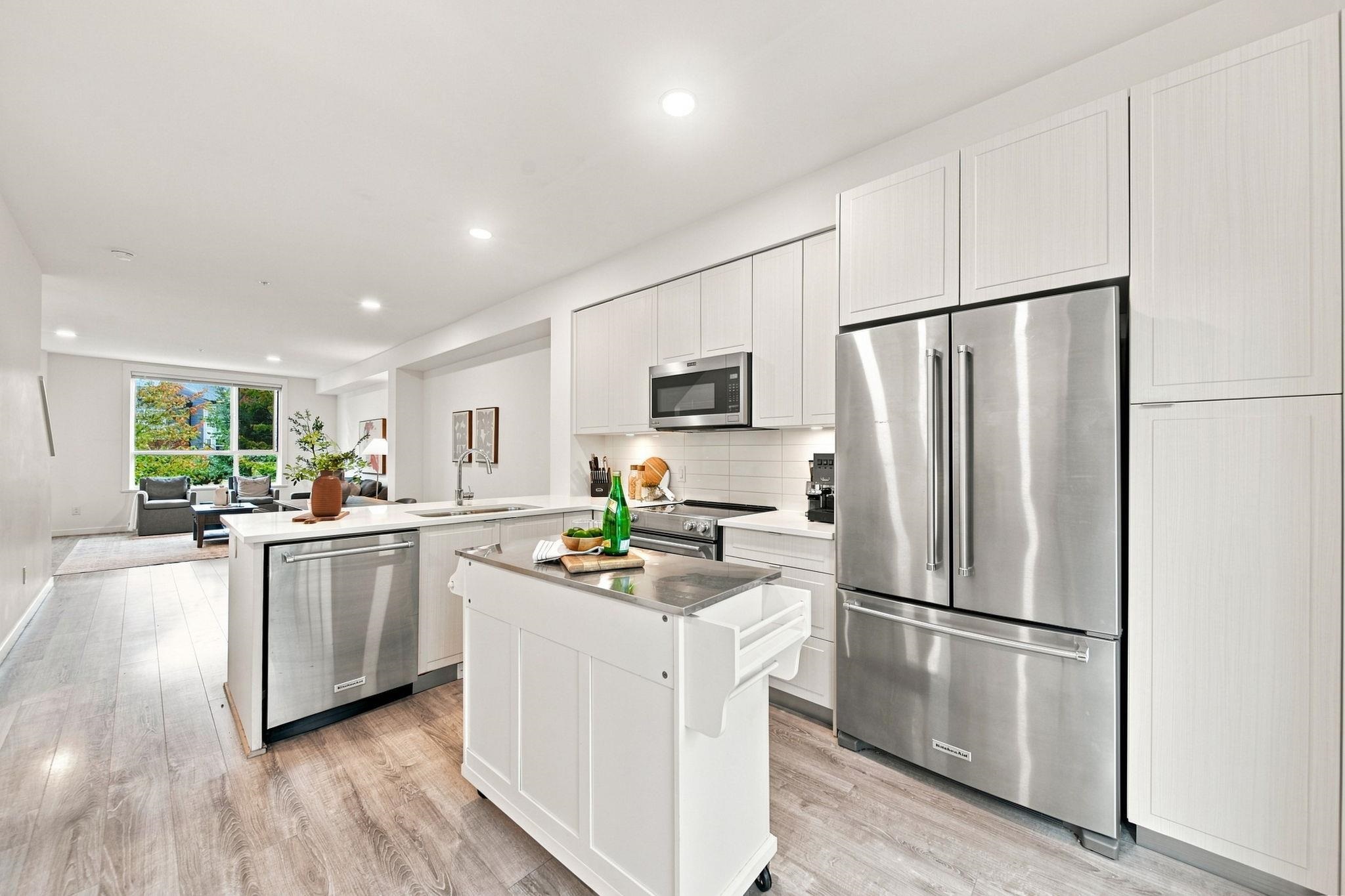 3 2332 RANGER LANE, R3162291, BC,