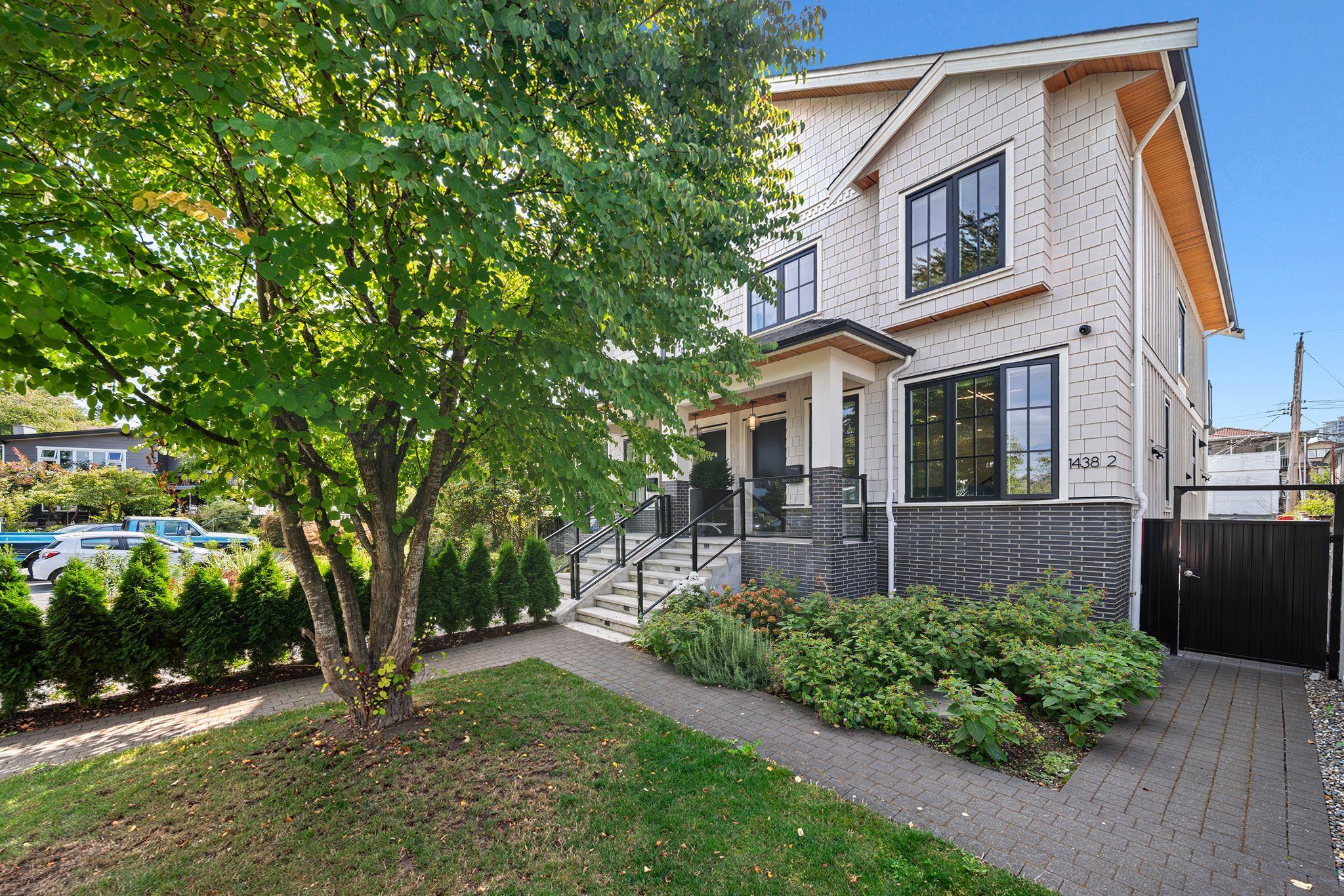 1438 E 17TH AVENUE, Vancouver BC V5N 2G8, R3162343, BC,