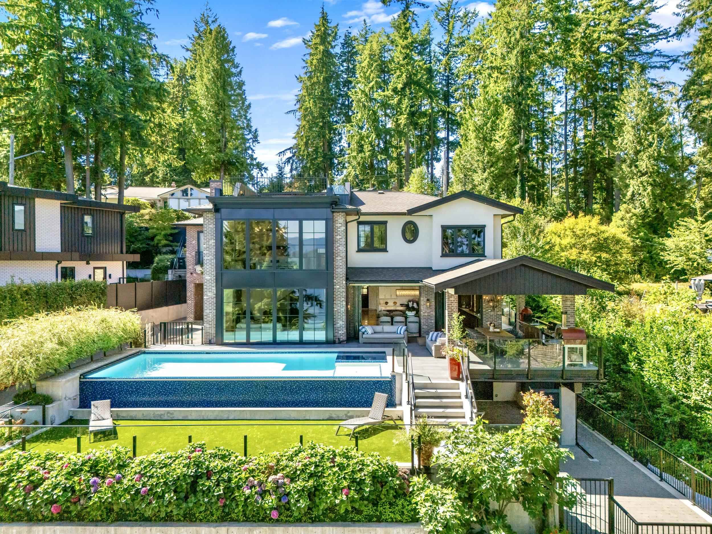 313 N ELLESMERE AVENUE, Burnaby BC V5B 1K1, R3162392, BC,