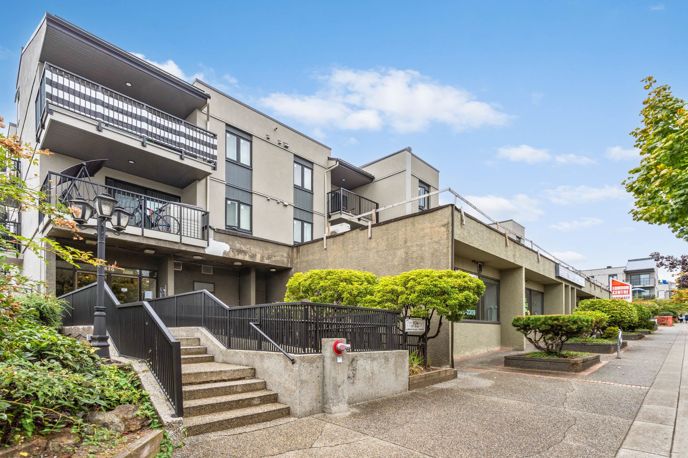 202 836 TWELFTH STREET, R3162399, BC,