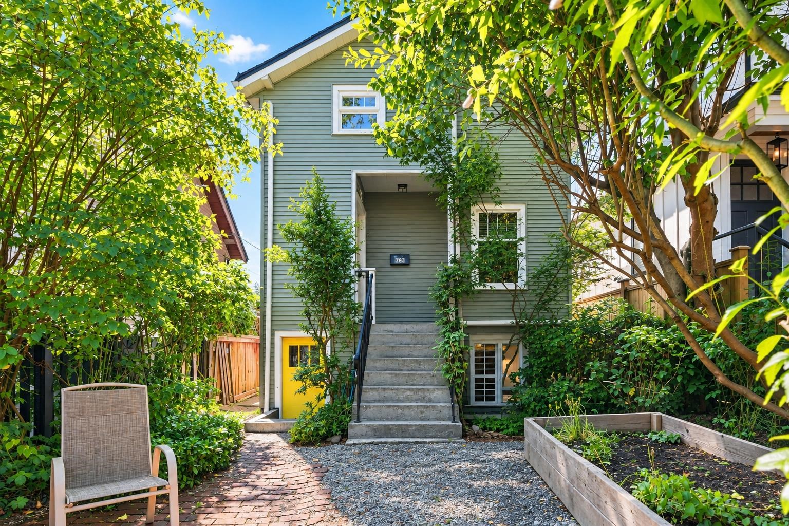 2764 DUNDAS STREET, Vancouver BC V5K 1R2, R3162415, BC,