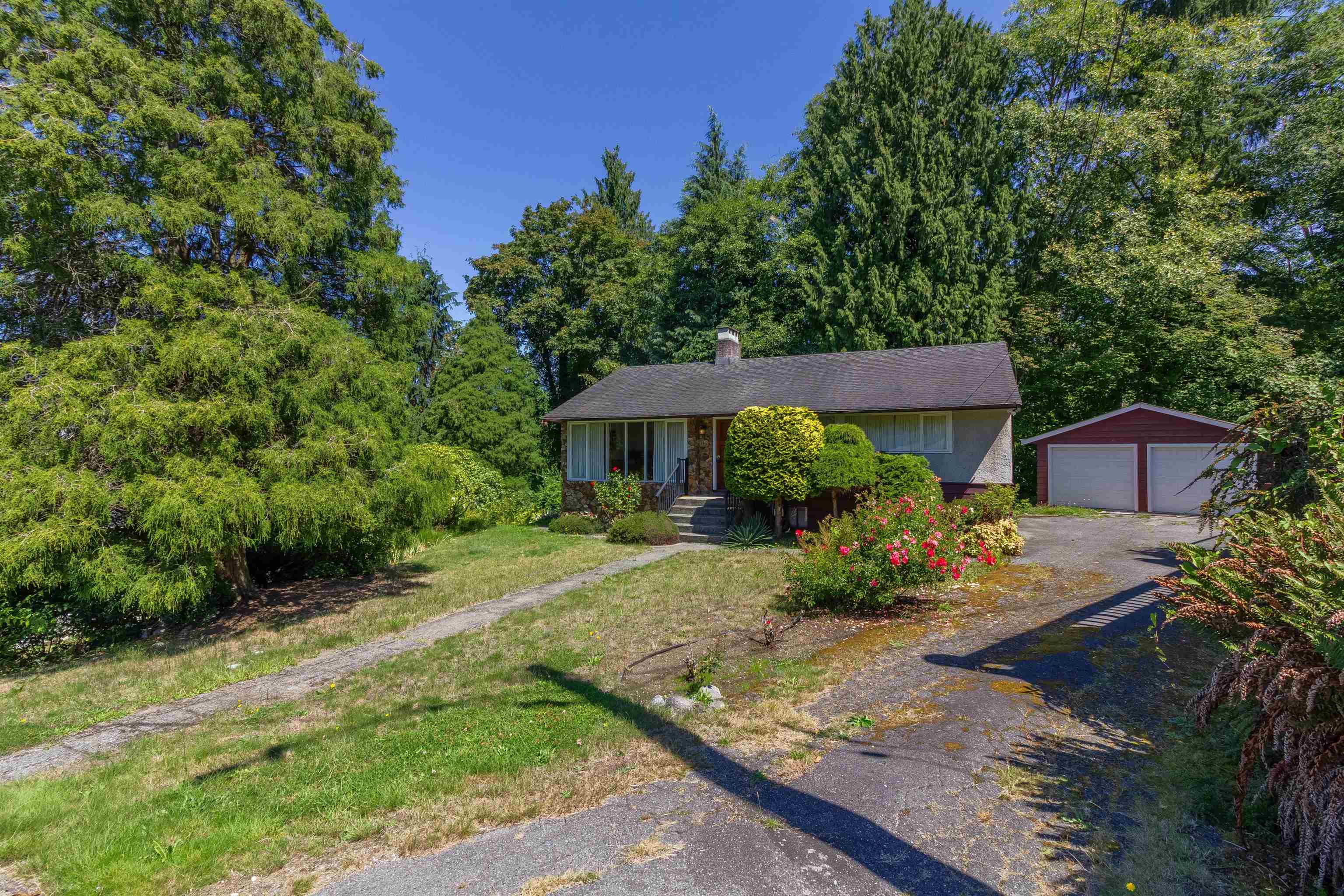 446 NORTHCLIFFE CRESCENT, Burnaby BC V5A 1A1, R3162426, BC,