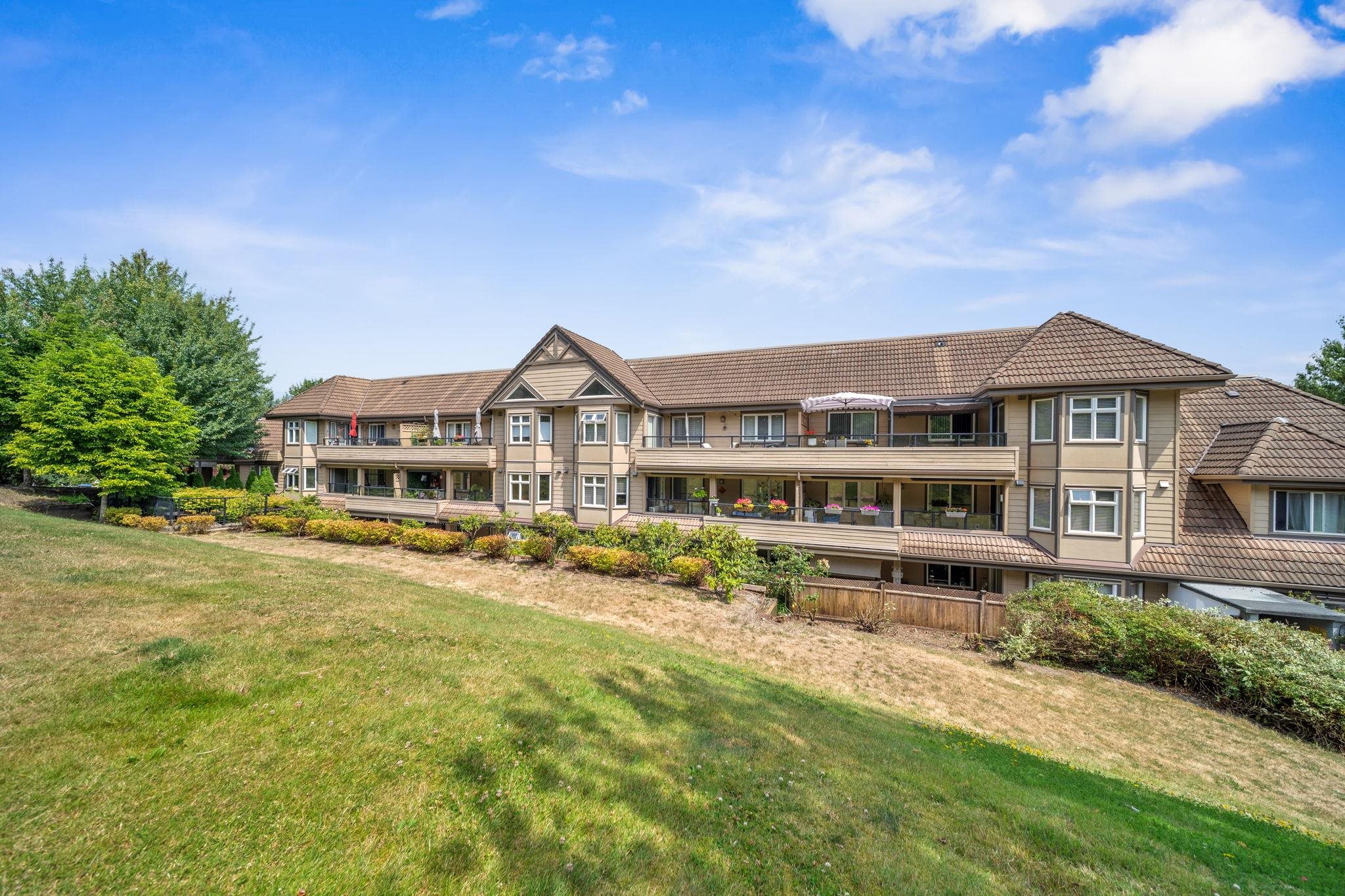 302 160 SHORELINE CIRCLE, R3162677, BC,