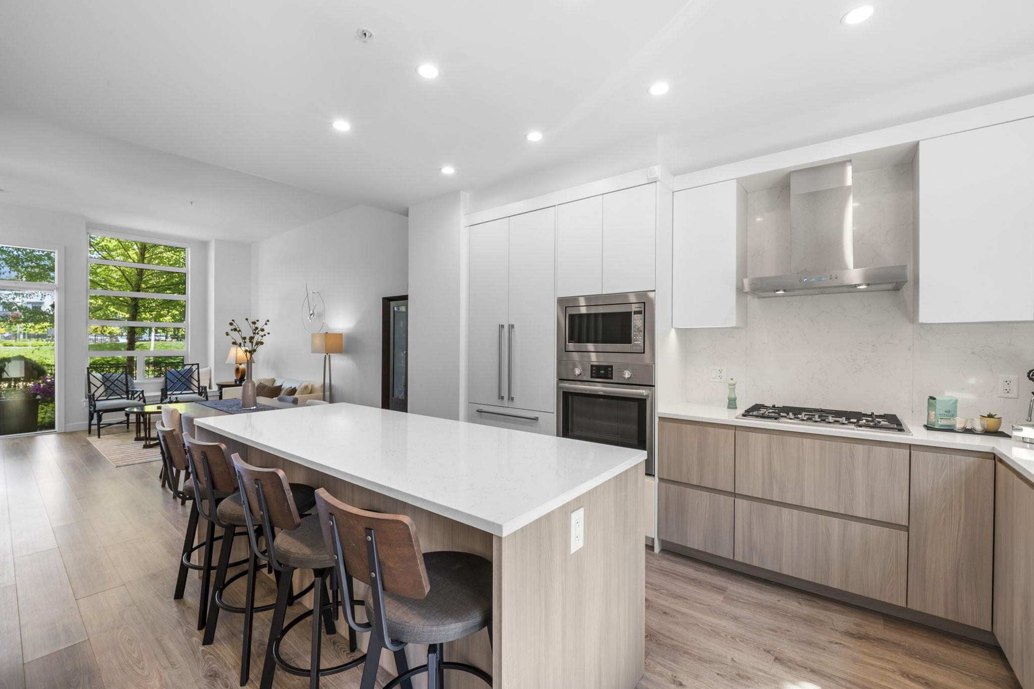 153 2060 CURLING ROAD, R3162696, BC,