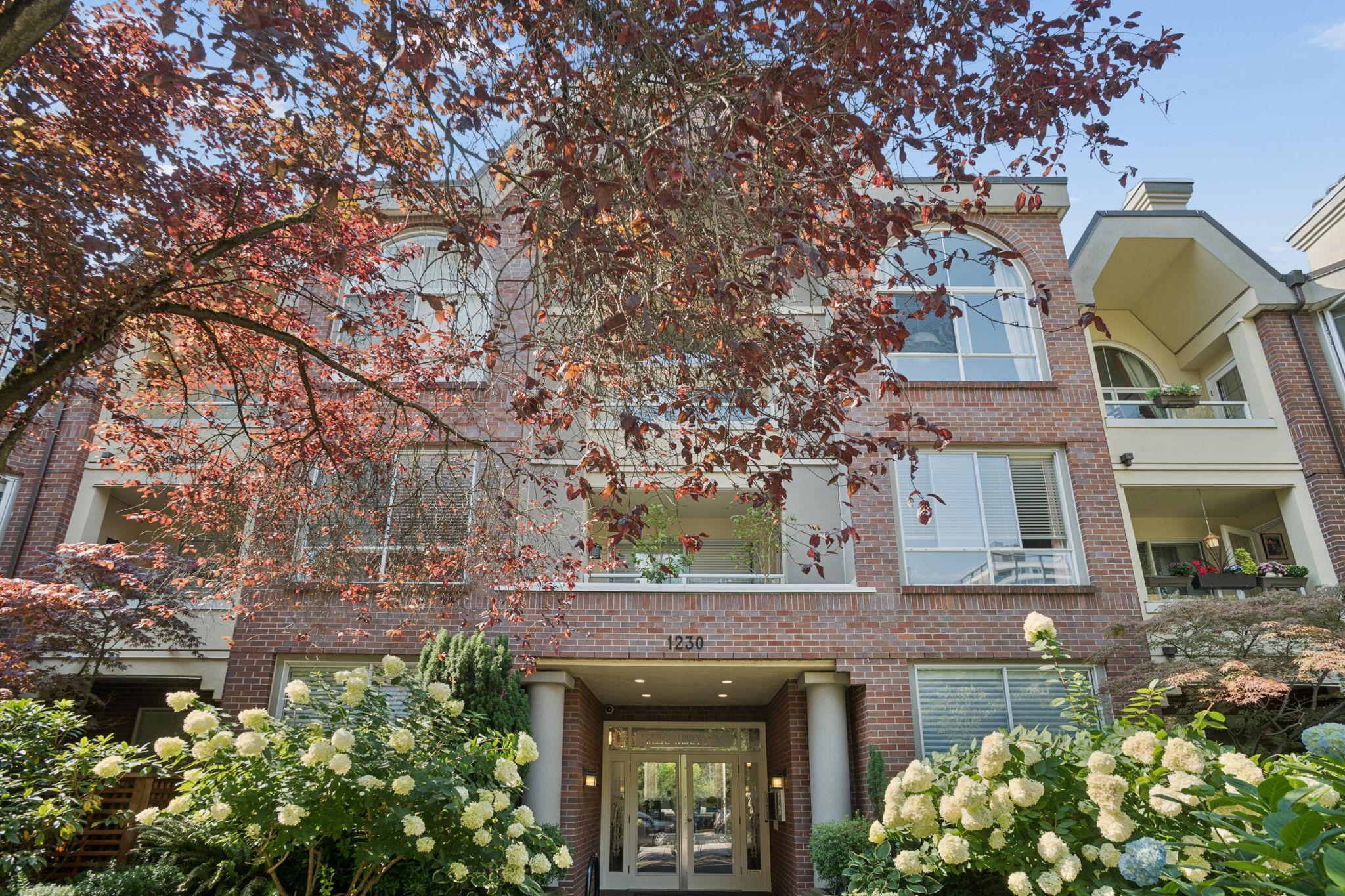 216 1230 HARO STREET, R3162775, BC,