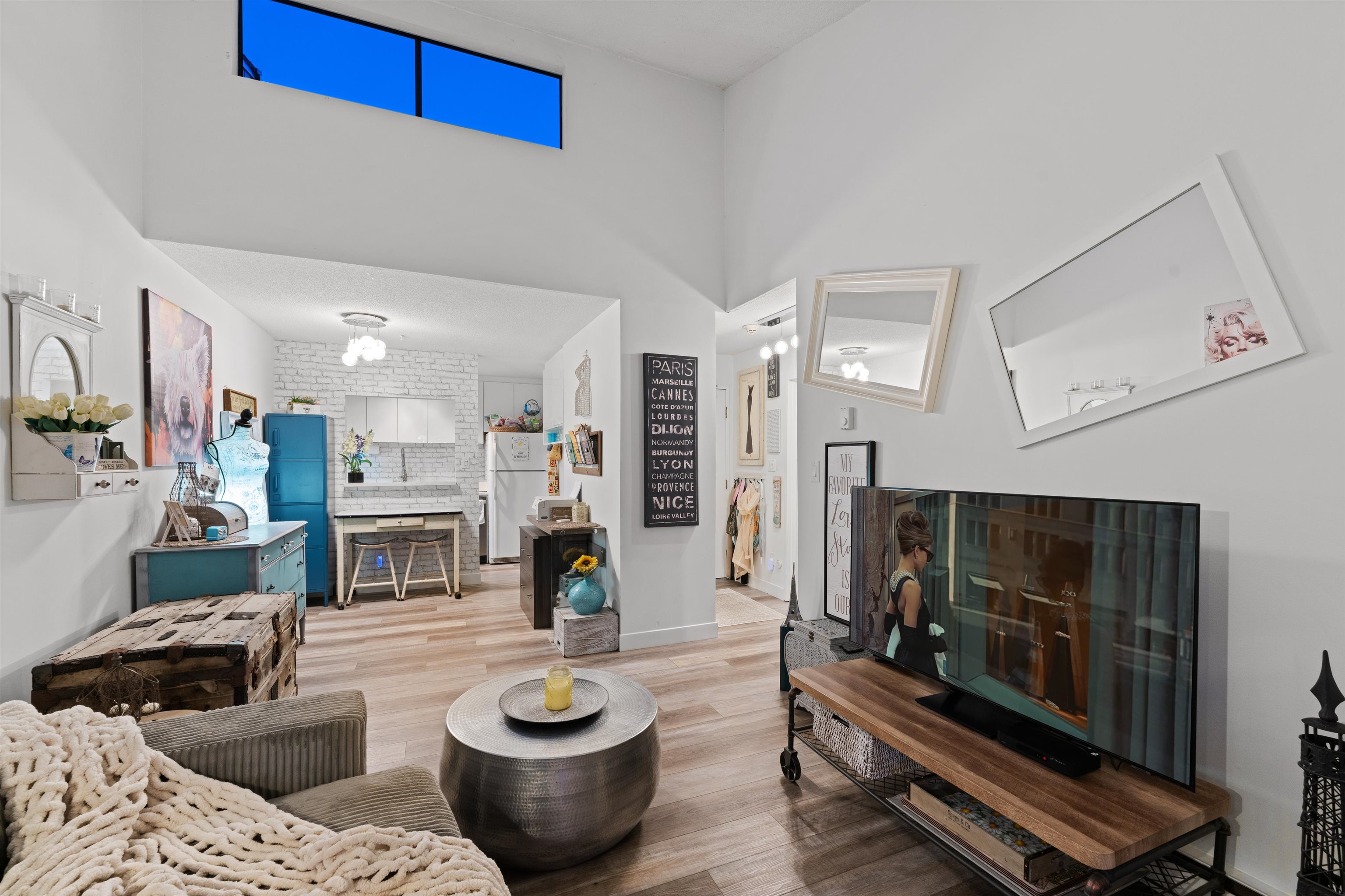 401 2173 6 AVENUE, R3162865, BC,