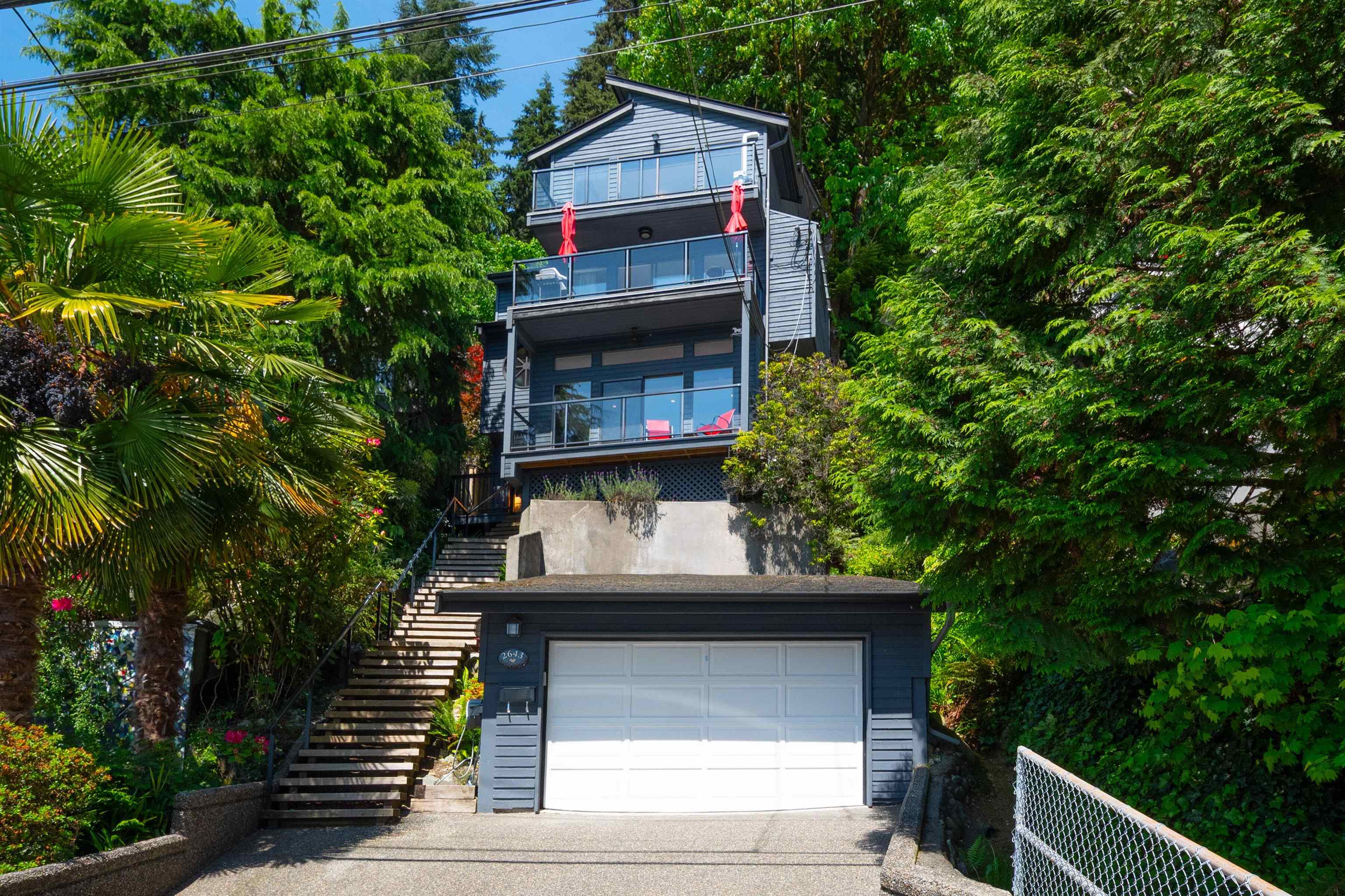 2643 PANORAMA DRIVE, North Vancouver BC V7G 1V7, R3162871, BC,
