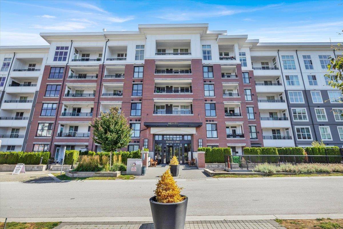 C219 8150 207 STREET, R3162911, BC,